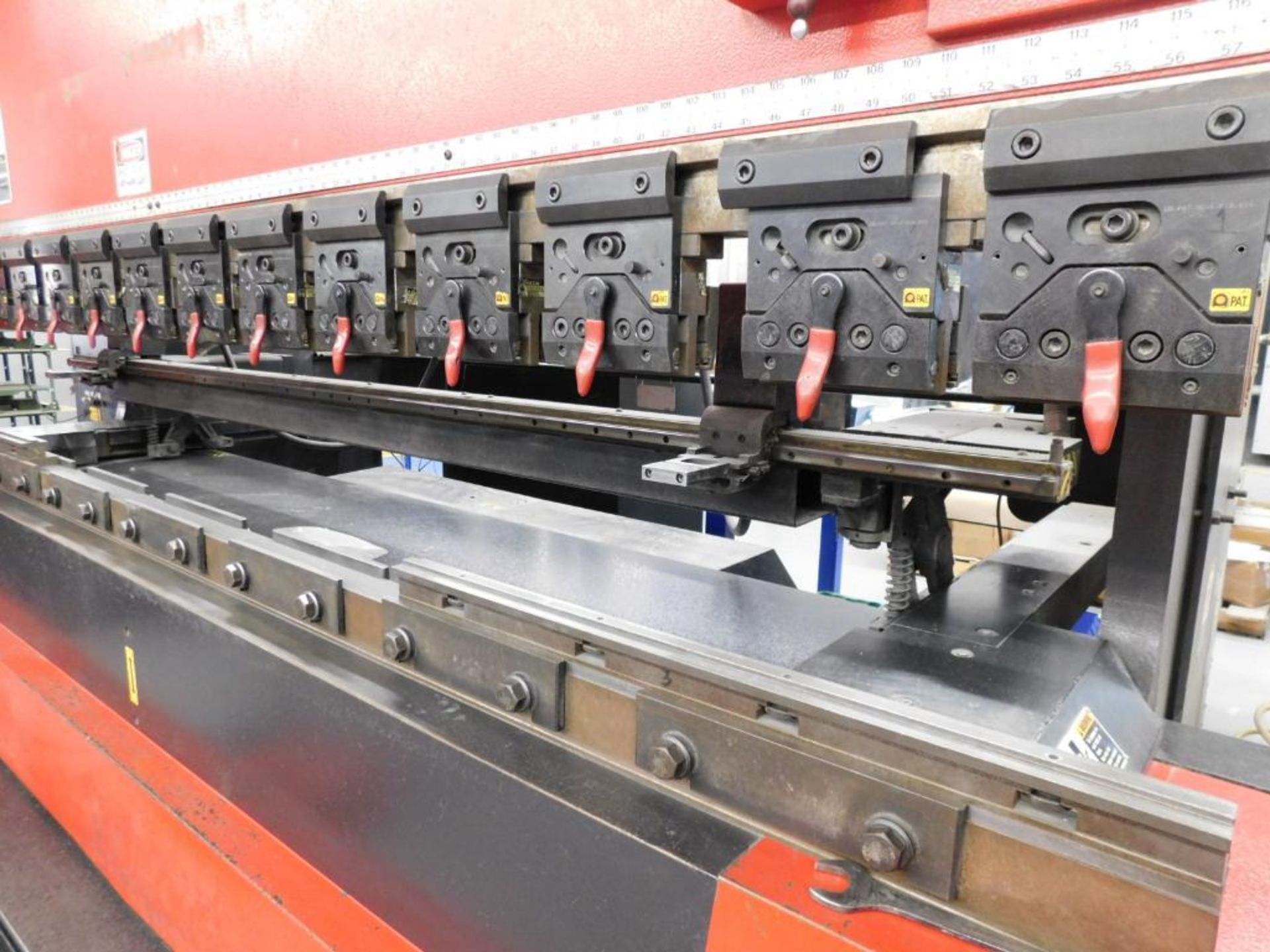 Amada FBDIII-1253 137 Ton x 10' CNC Press Brake AMNC 7 Axis CNC Control, 118" Max. Bending Length, 1 - Image 4 of 16