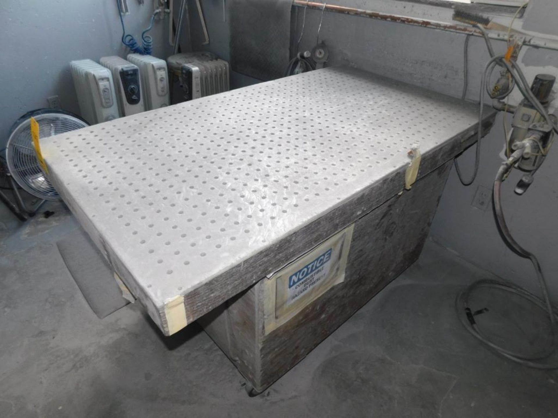 33" x 60" Downdraft Sanding Table - Image 2 of 2