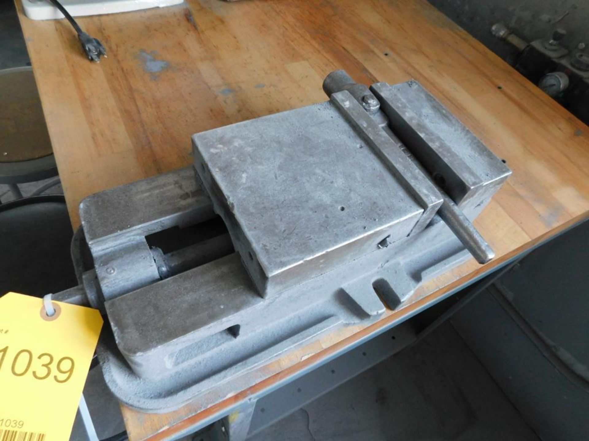 6" Machine Vise