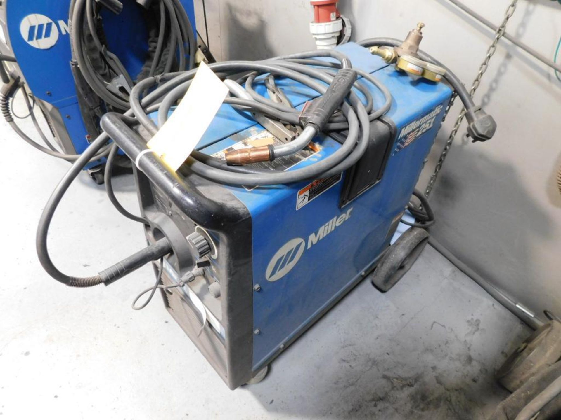 Millermatic 251 Mig Welder - Image 2 of 3