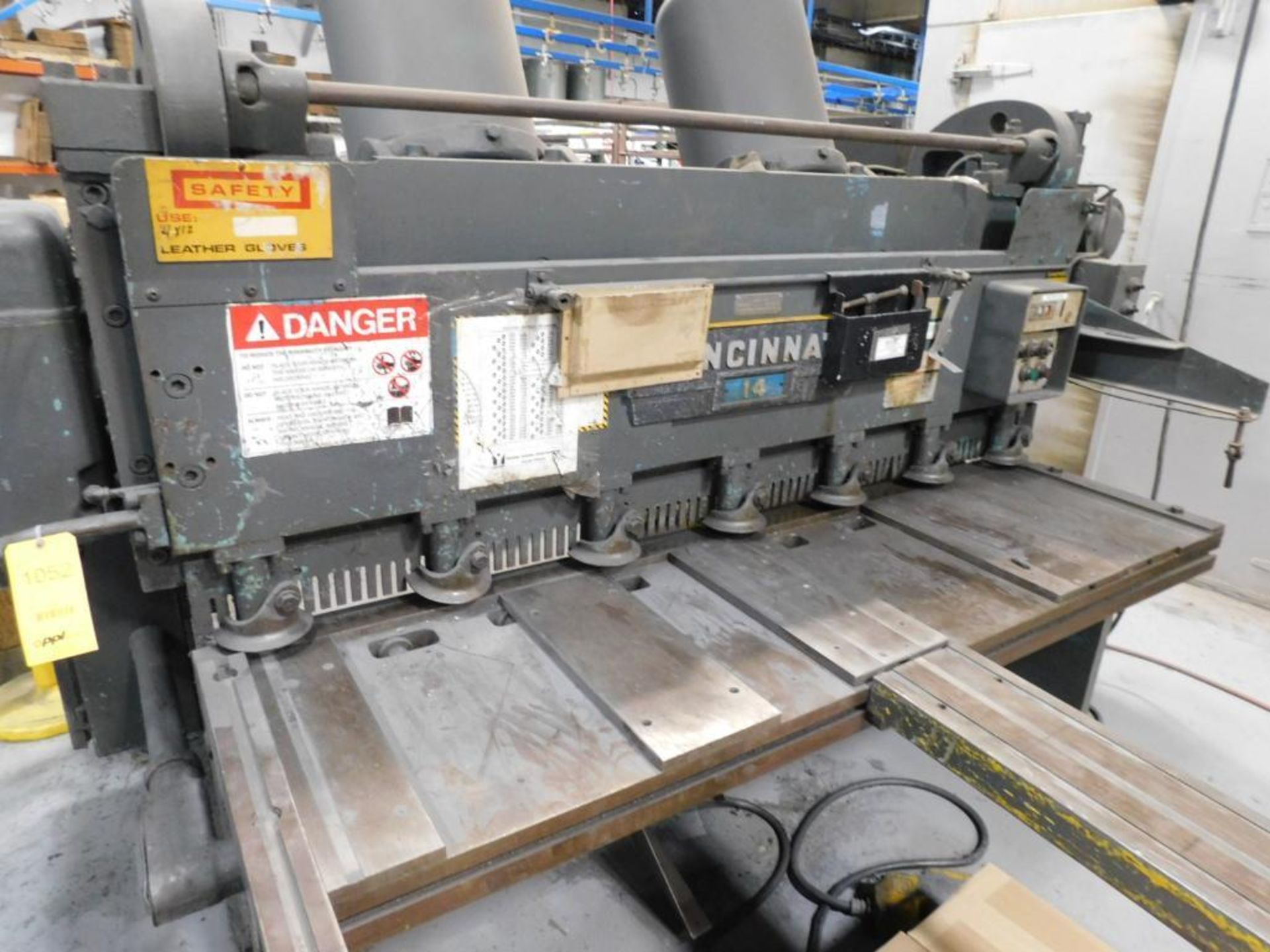 Cincinnati 1406-R 3/16 x 6' Mechanical Shear, Squaring Arm, Front Support Arm, S/N 39215 - Image 3 of 8