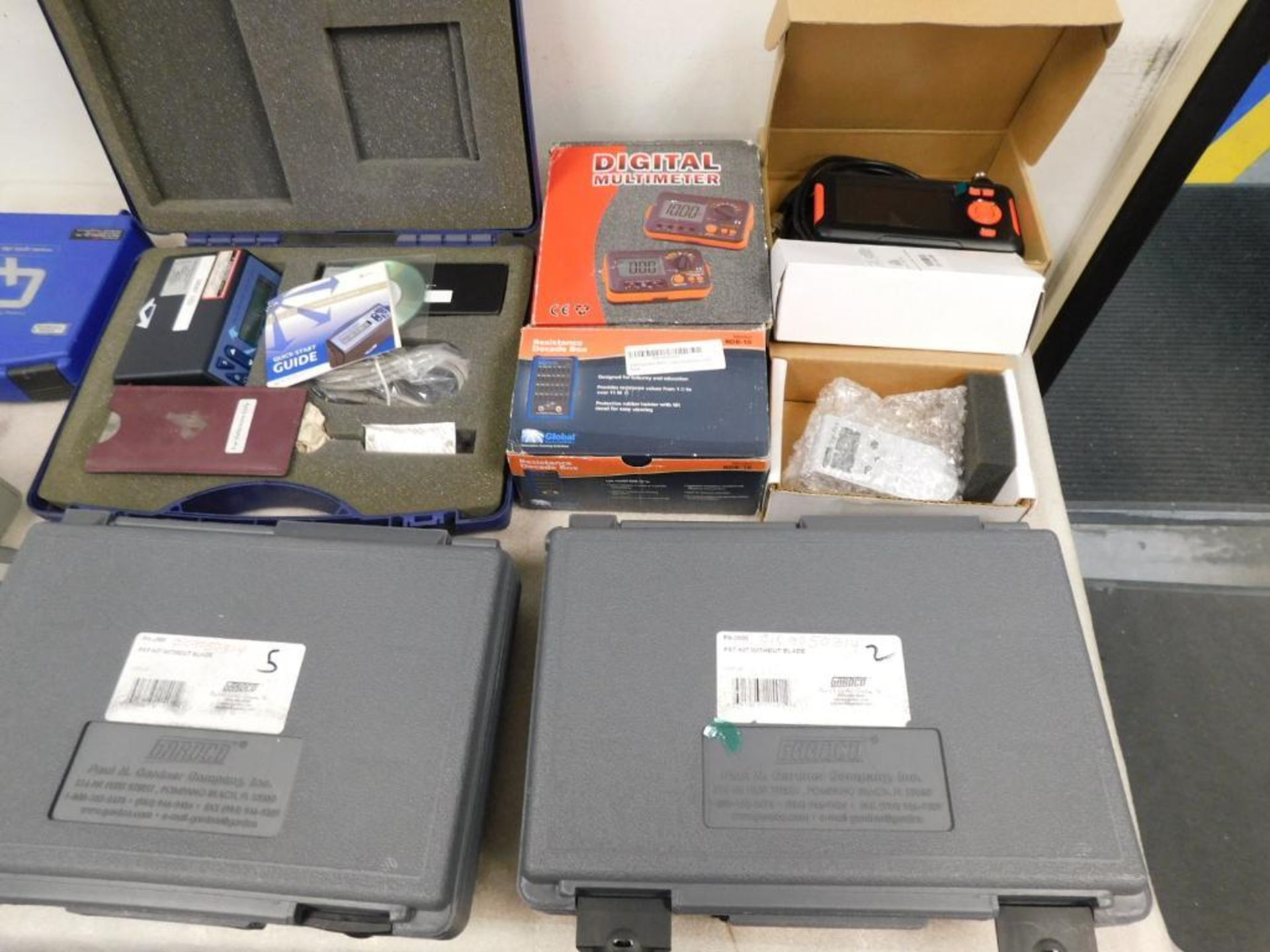 LOT: Digital Test Equipment Omega HHIIC Shimpo FGV 1000 HX Force Gage Glossmeter, Mult. Meters, etc. - Image 4 of 5