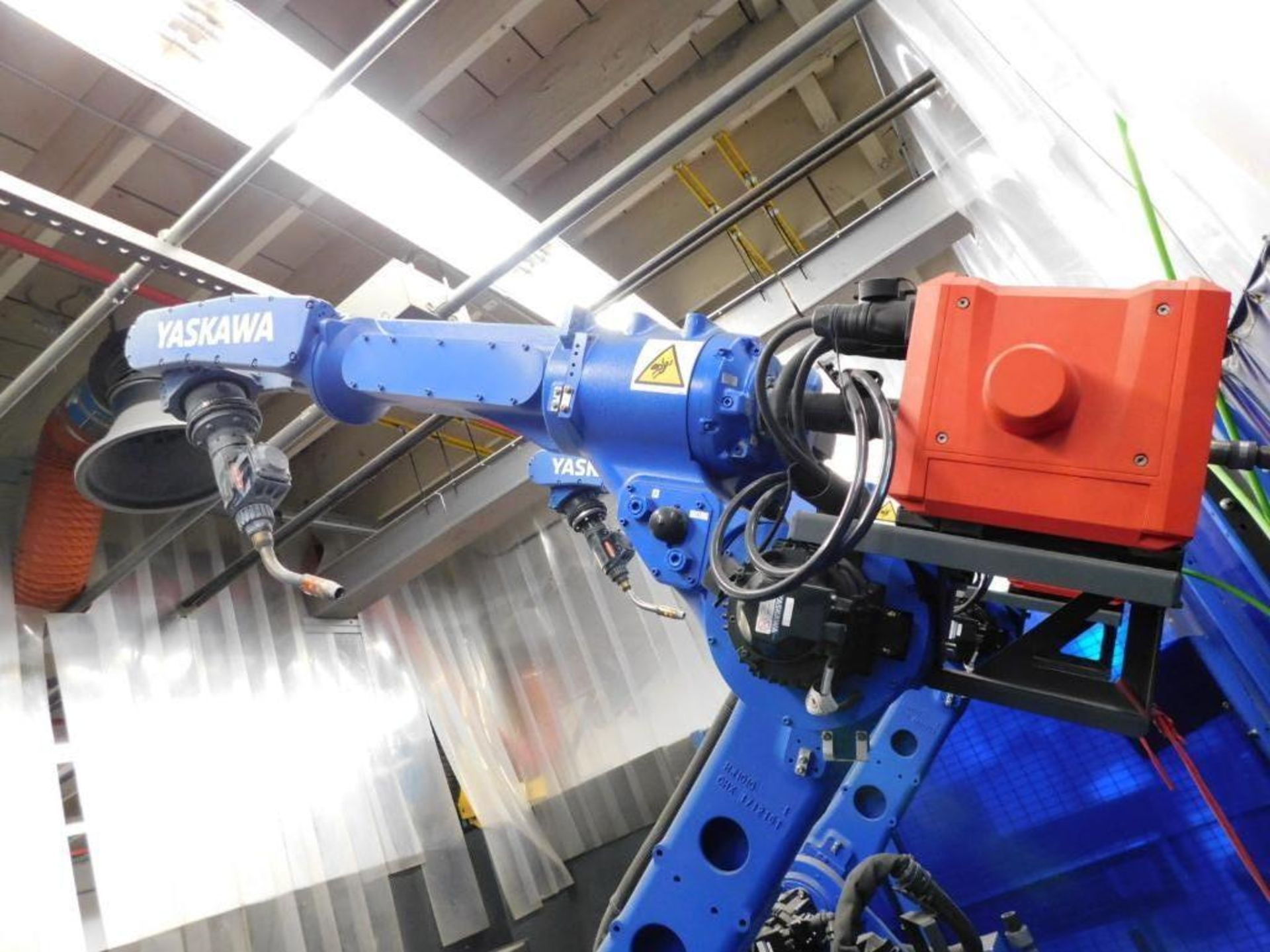 Yaskawa Dual Robotic Welding Cell, (2) Yaskawa YR-1-06VXH25-A10 Robots, 26.5 Lb. (12 kg) Max. Payloa - Image 14 of 29