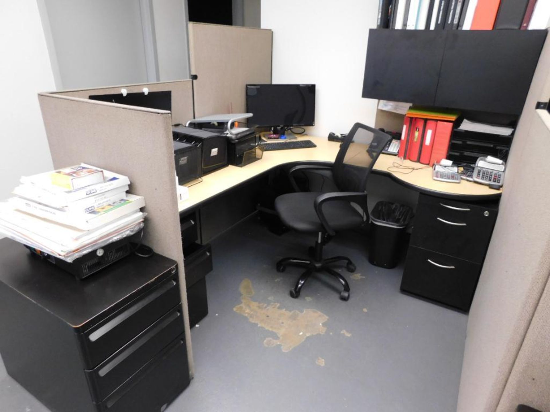 LOT: Contents of East Offices: (5) Cubicle Work Centers, Assorted File Cabinets, Tables, Chairs, (2) - Image 3 of 6