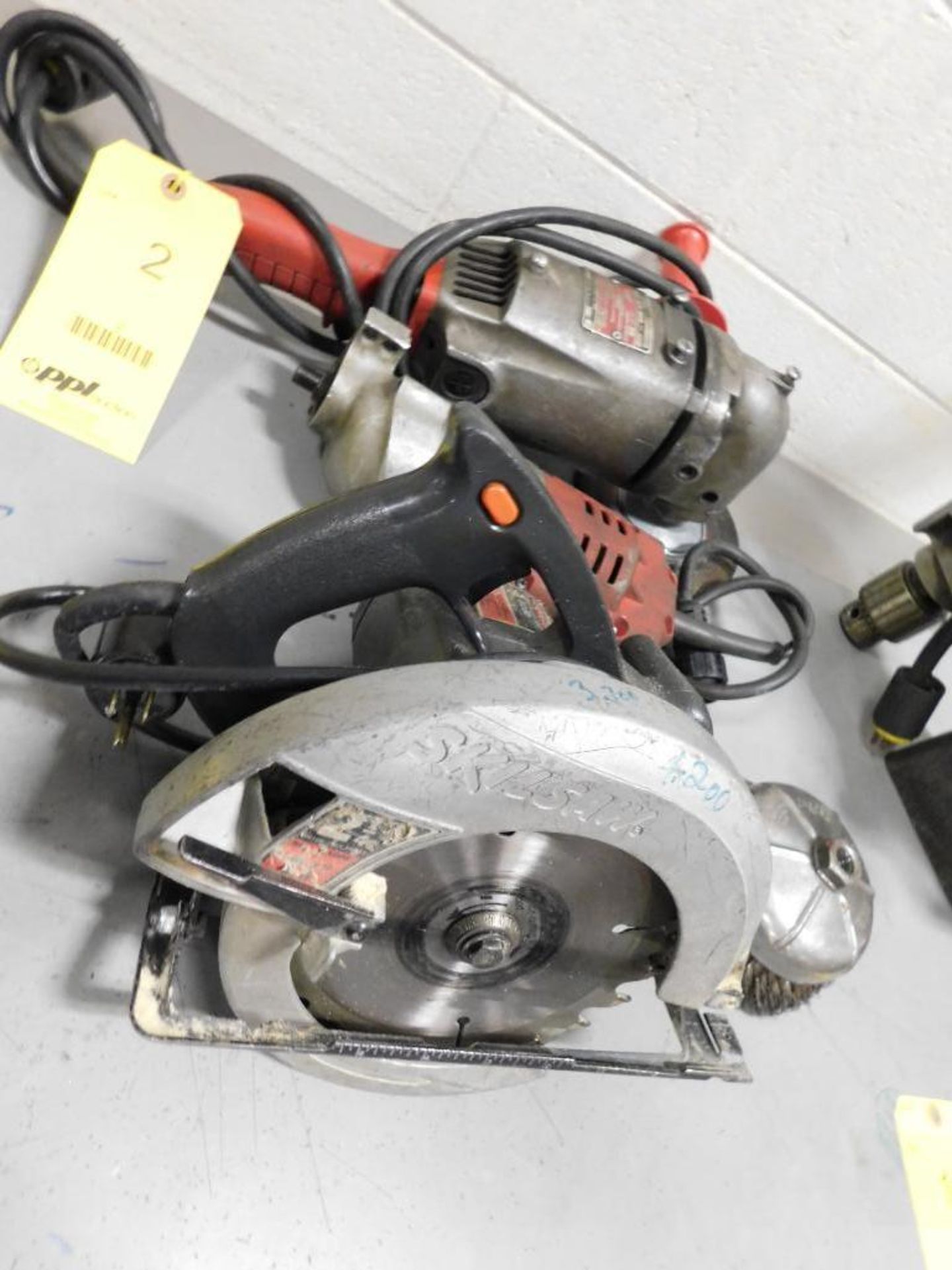 LOT: Milwaukee 9" Grinder, Drill Press Motor, Skil 7-1/4" Circular Saw