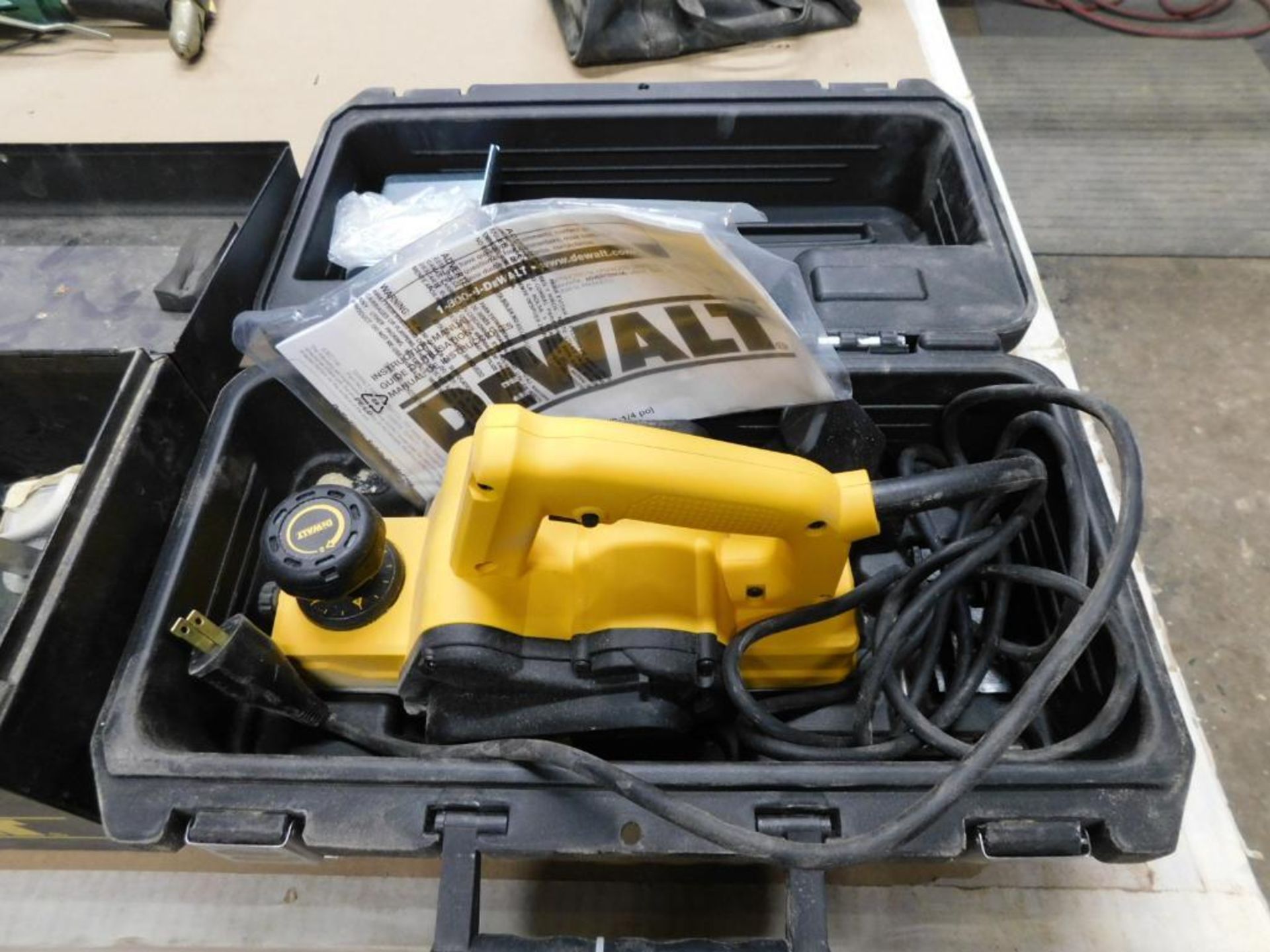 LOT: (2) Dewalt Power Planers - Image 2 of 3