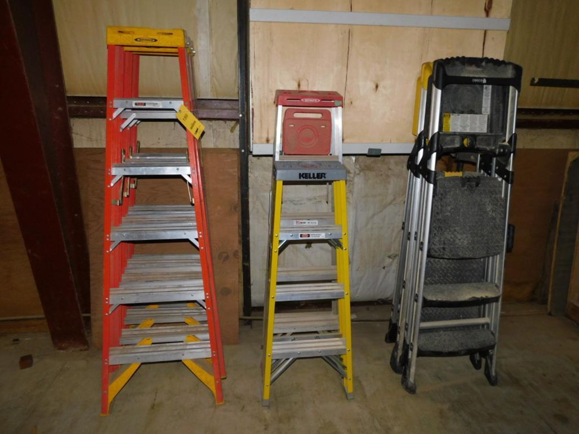 LOT: Assorted 6' and under A-Frame Ladders