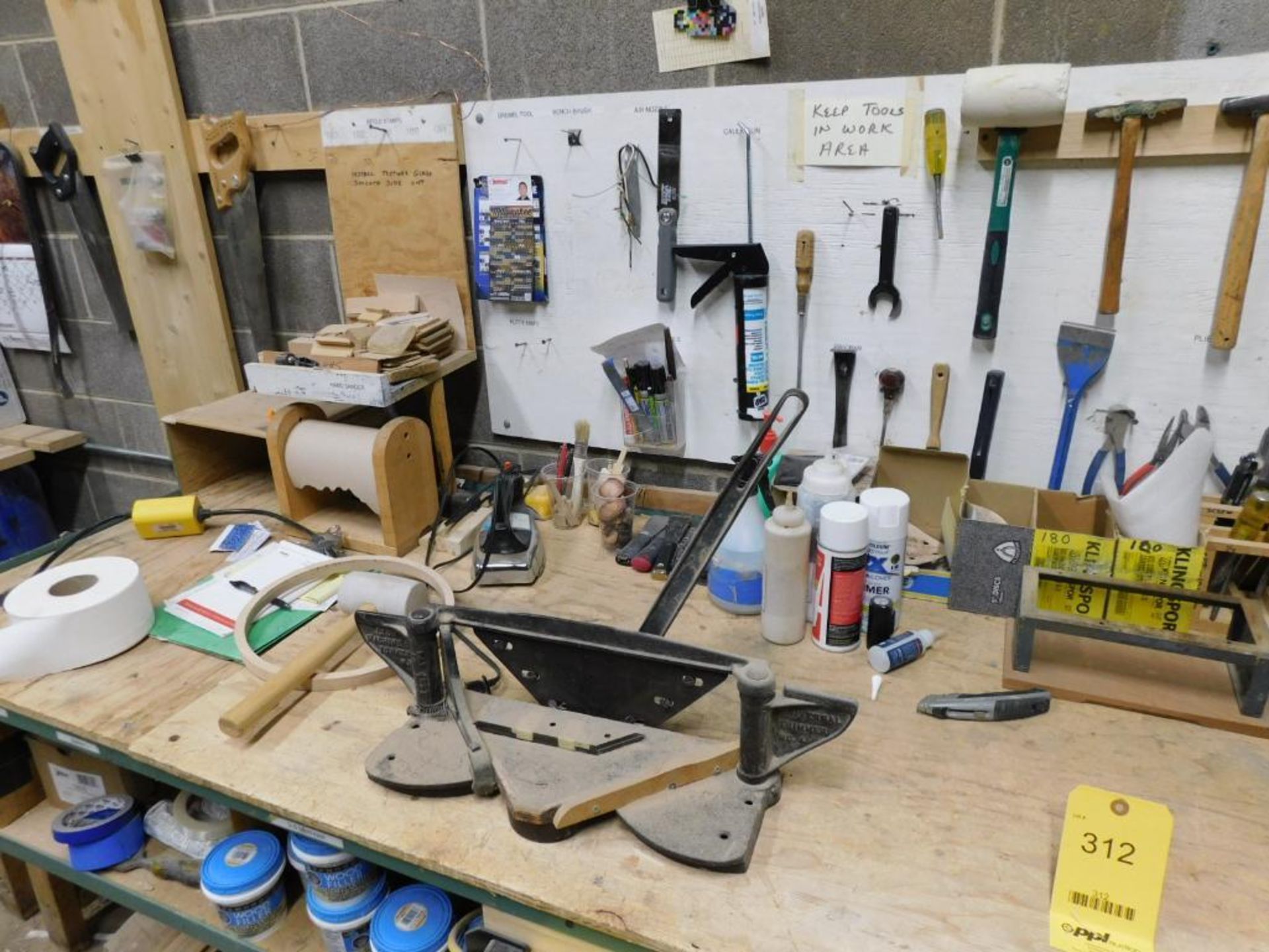 LOT: Table w/Assorted Hand Tools, Fasteners, Fillers, etc. - Image 4 of 5