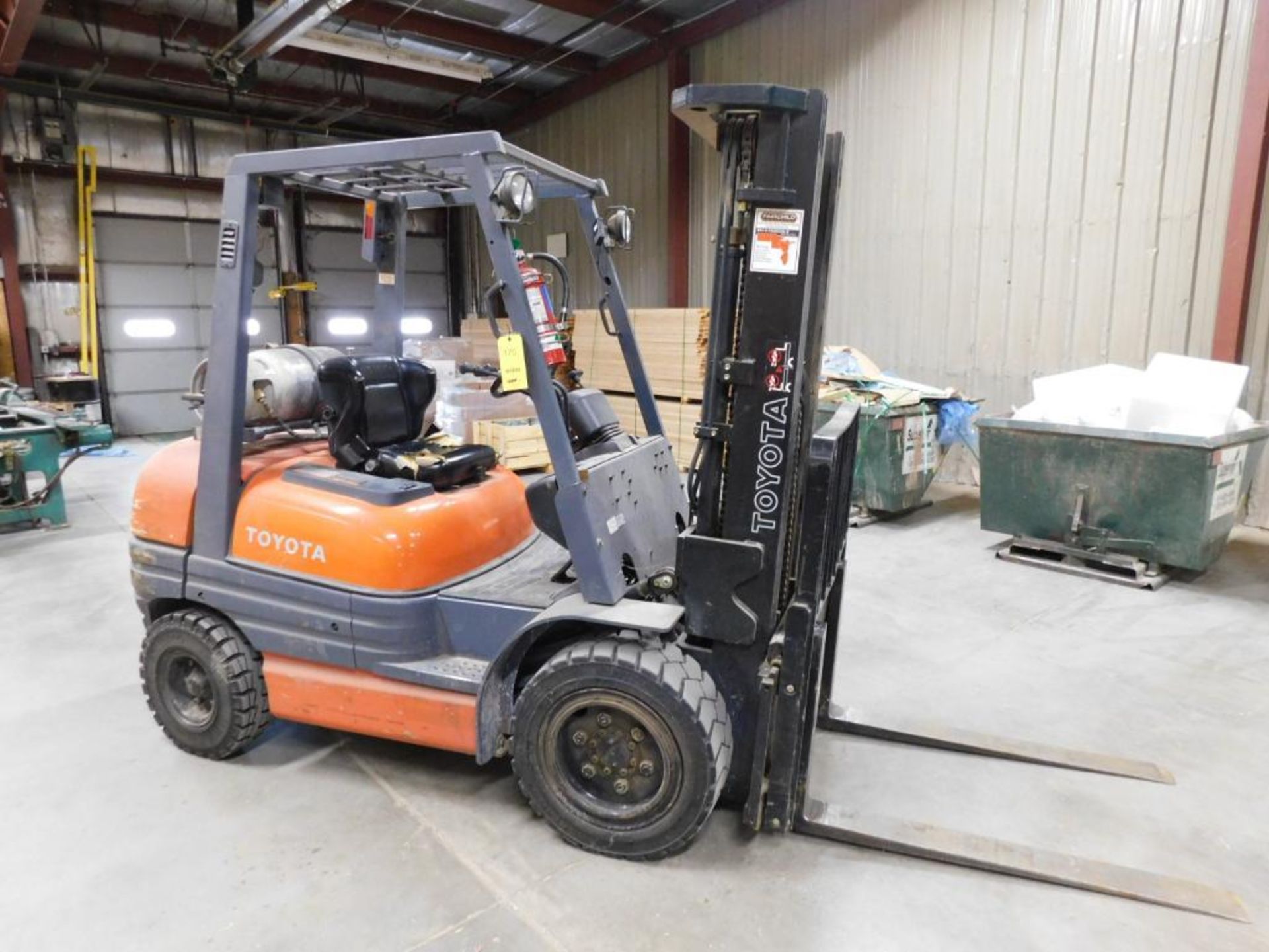 Toyota LP Forklift Model 02-6GFU30, S/N 61421, 6000 lb. Cap, Triple Mast, Side Shift, Solid Outdoor