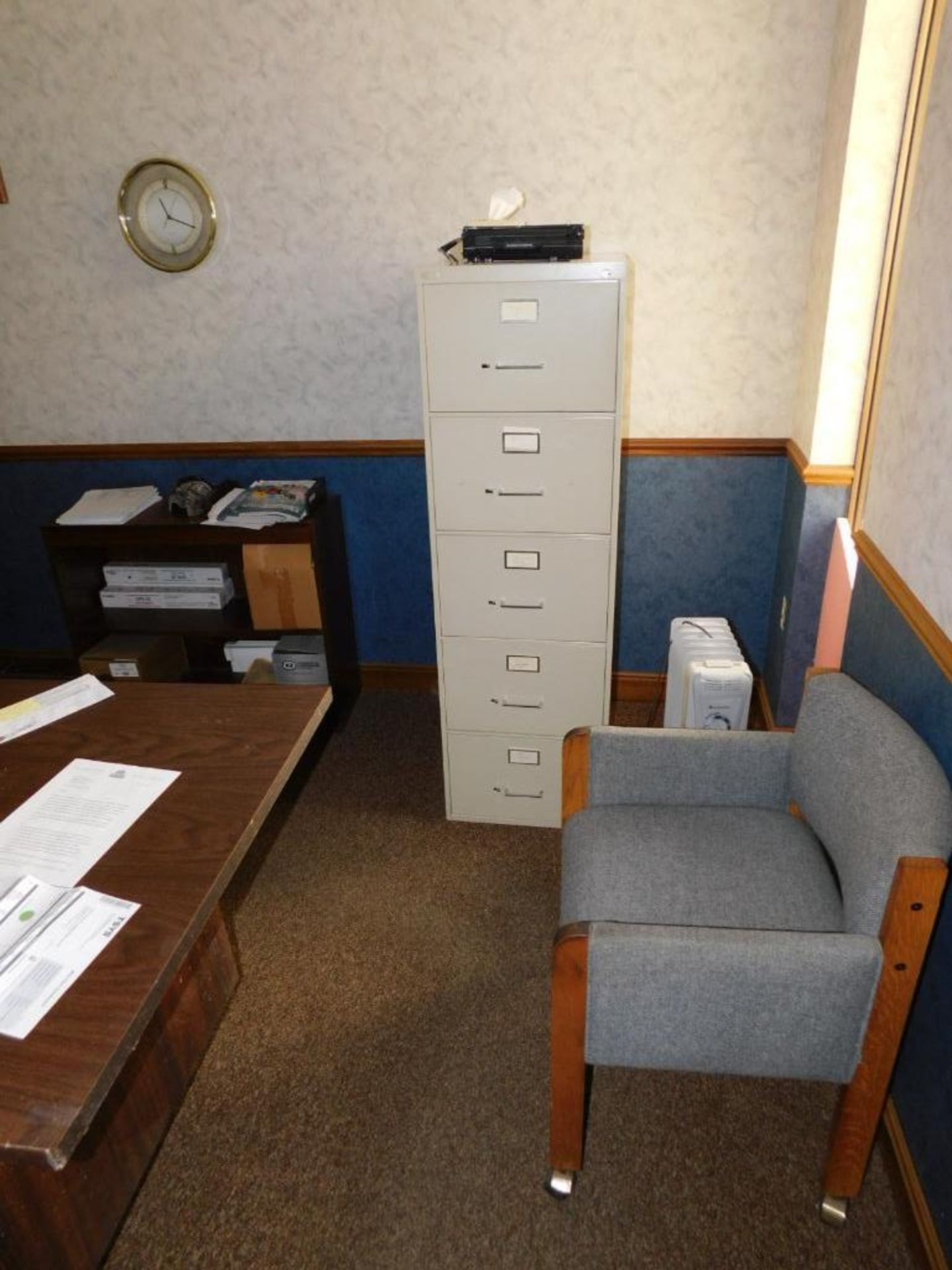 LOT: Contents of Main Office (NO ART, NO ELECTRONICS, NOTHING ATTACHED TO WALLS) - Image 25 of 27
