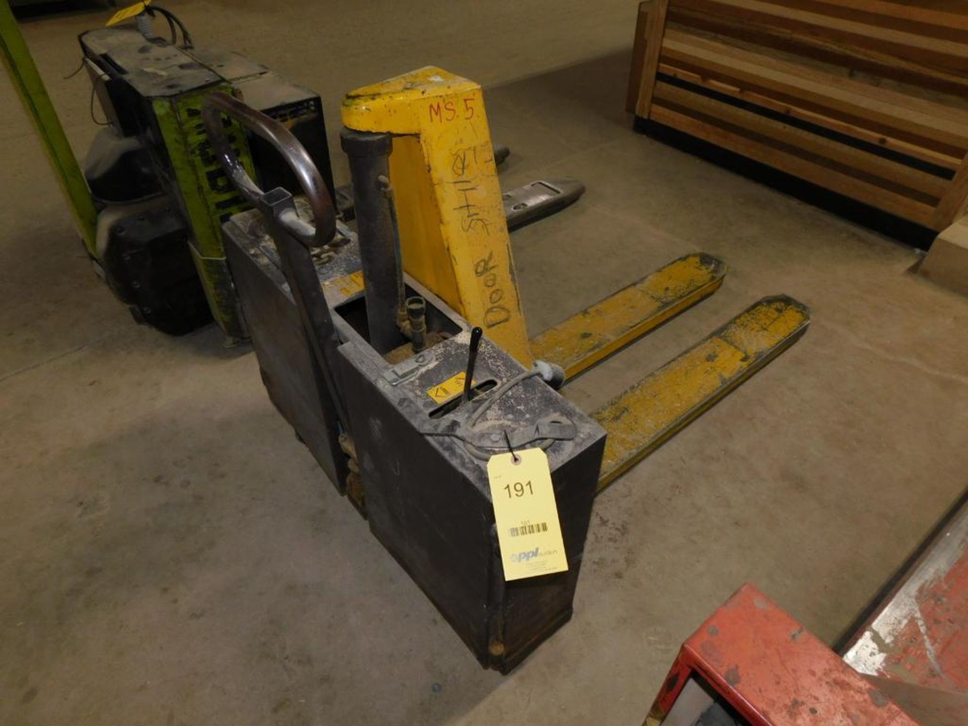 Lift-Rite Walk Behind Electro-Hydraulic Pallet Jack, Model H-25-E, S/N 761, 760, 12v System, 2500 lb - Image 2 of 5