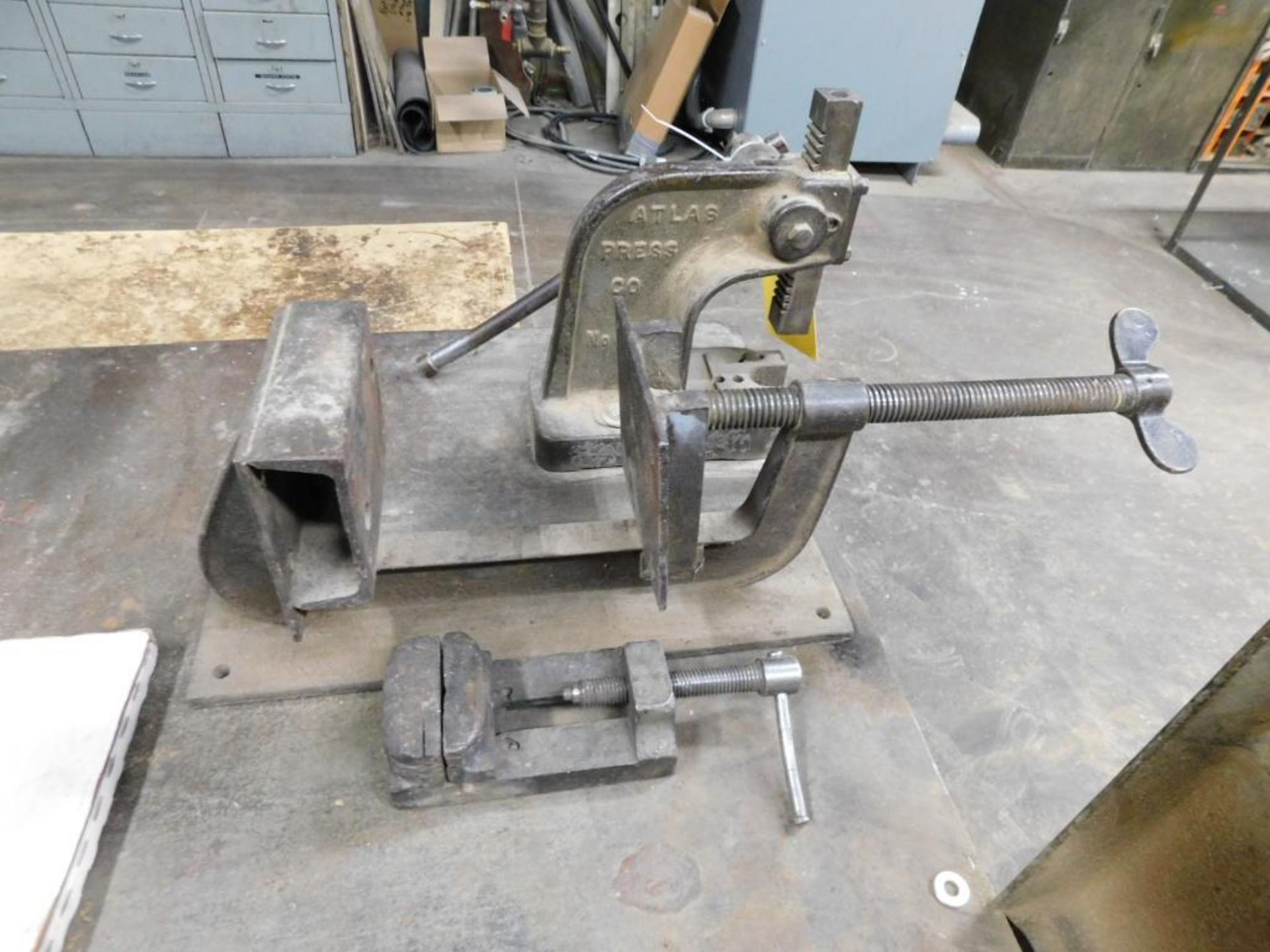 LOT: Fabrication Table w/6" Jaw Morgan Vise, Small Arbor Press, Balancing Stand, Assorted Saw Blades - Image 3 of 10