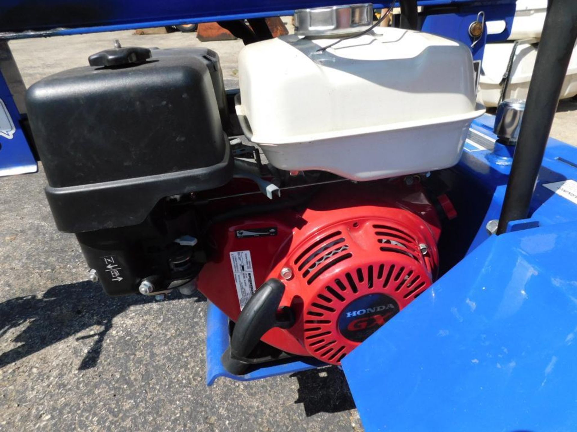 Bluebird LS34 Vertical/Horizontal Log Splitter, 34-Ton Towable, Honda GX270 Gas Motor, VIN 4B9B1L7S6 - Image 9 of 11