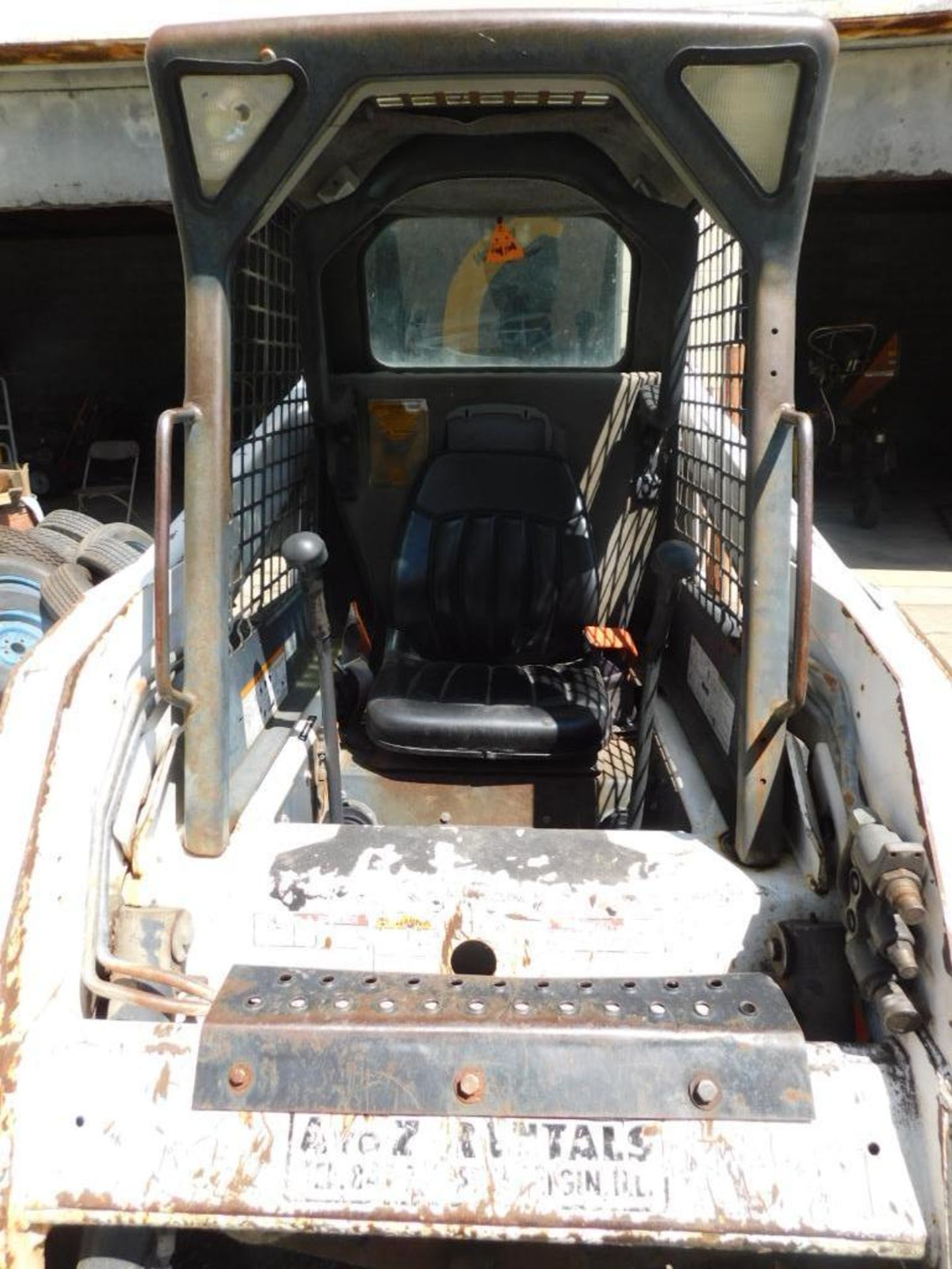 2007 Bobcat S150 Skid Steer Loader, 67" Removable Tooth Bucket, Rubber Tire, Diesel, 2677 Hours Indi - Image 6 of 10