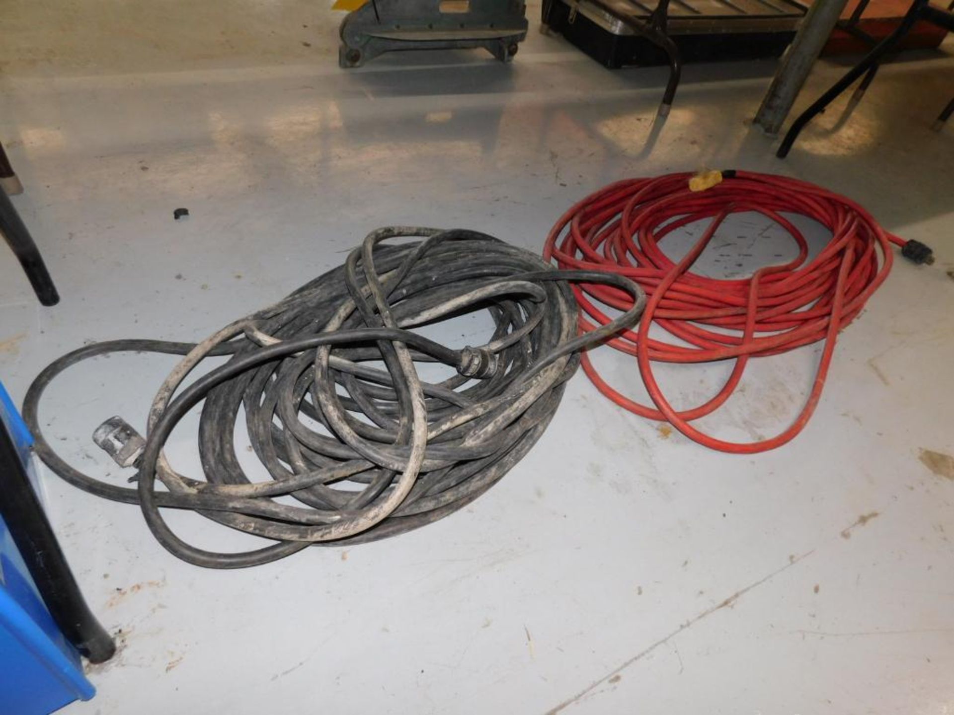 LOT: Assorted Extension Cords, GFCI Outlet Adapters - Image 2 of 2