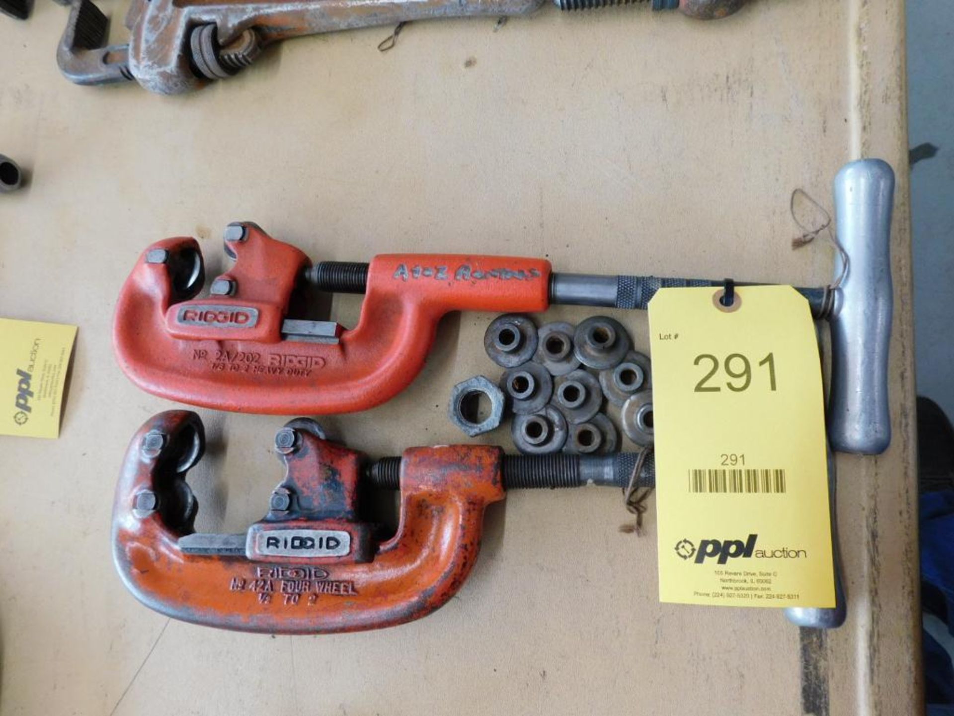 LOT: (2) Ridgid Pipe Cutters