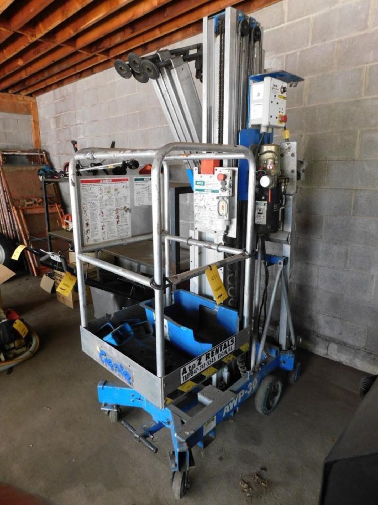 Genie AWP-30 One Man DC Power Portable Aerial Work Platform, 30' Max Work Height, 300 Lb. Weight Cap - Image 5 of 18