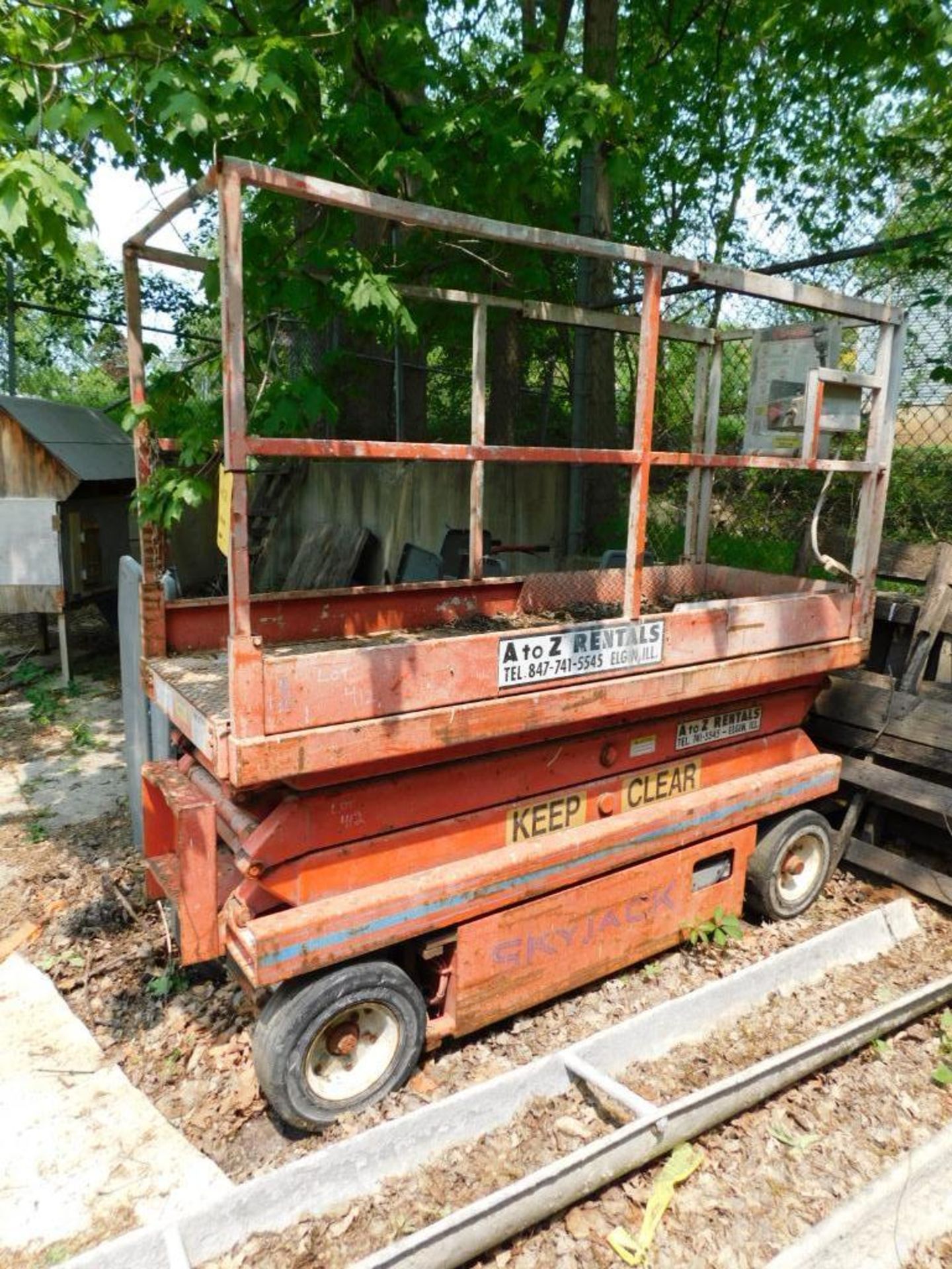 Skyjack Scissor Lift (AS, IS)