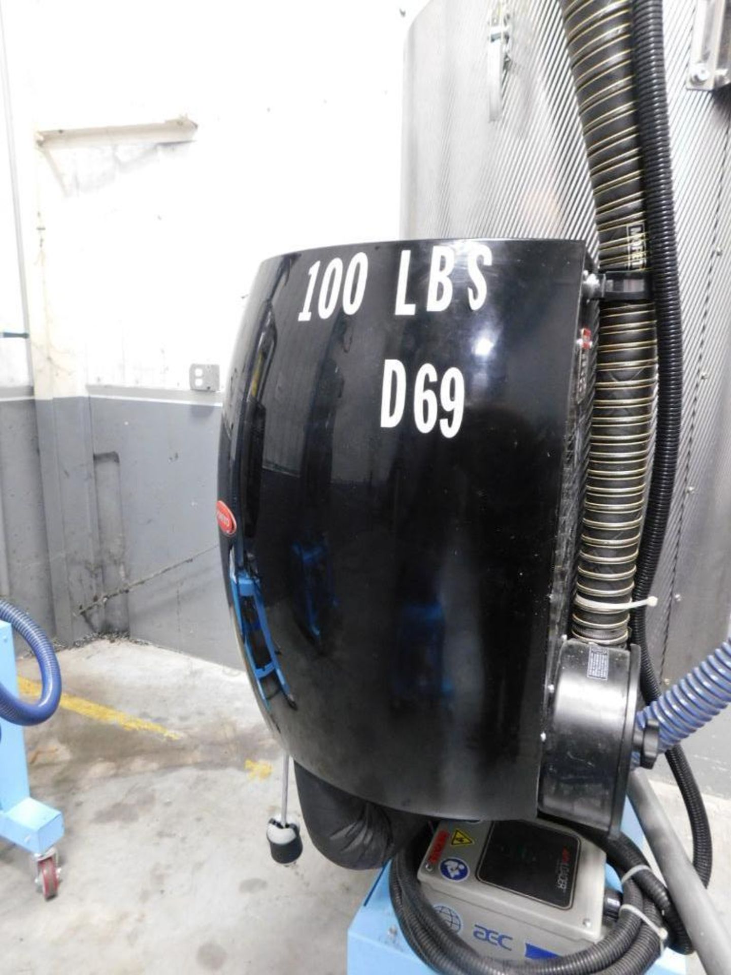 Moretto OTX80 Portable Material Dryer 100 Lb. Capacity Top Loaded Insulated Hopper, AEC Vacuum Loade - Image 3 of 10