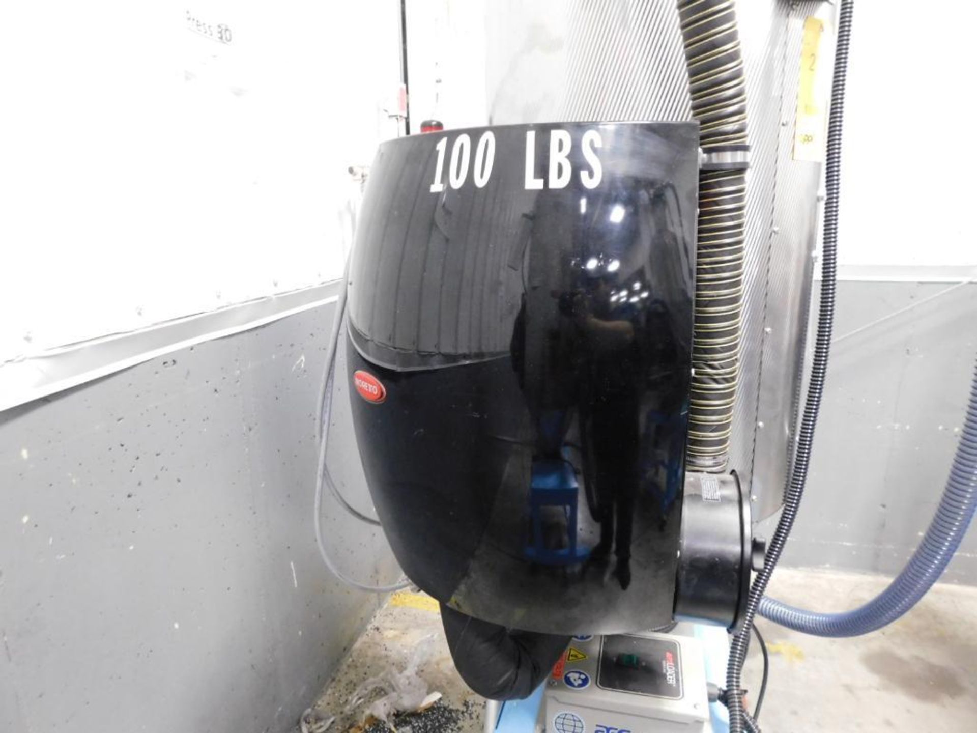 Moretto OTX80 Portable Material Dryer 100 Lb. Capacity Top Loaded Insulated Hopper, AEC Vacuum Loade - Image 3 of 9