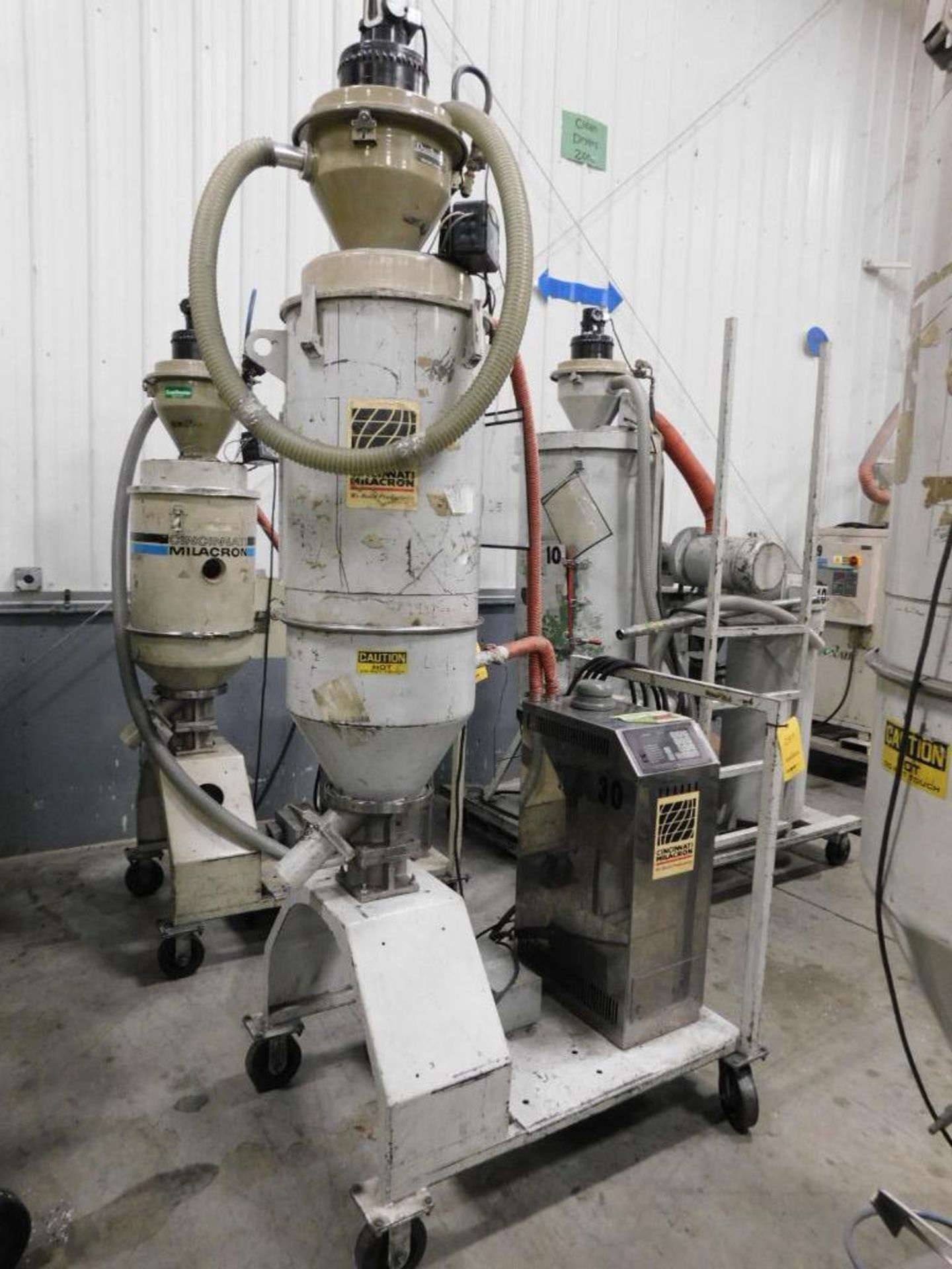 Cincinnati Milacron Desiccant Material Dryer Unit, Approx. 200 Lb. Capacity Top Side Vacuum Loaded G