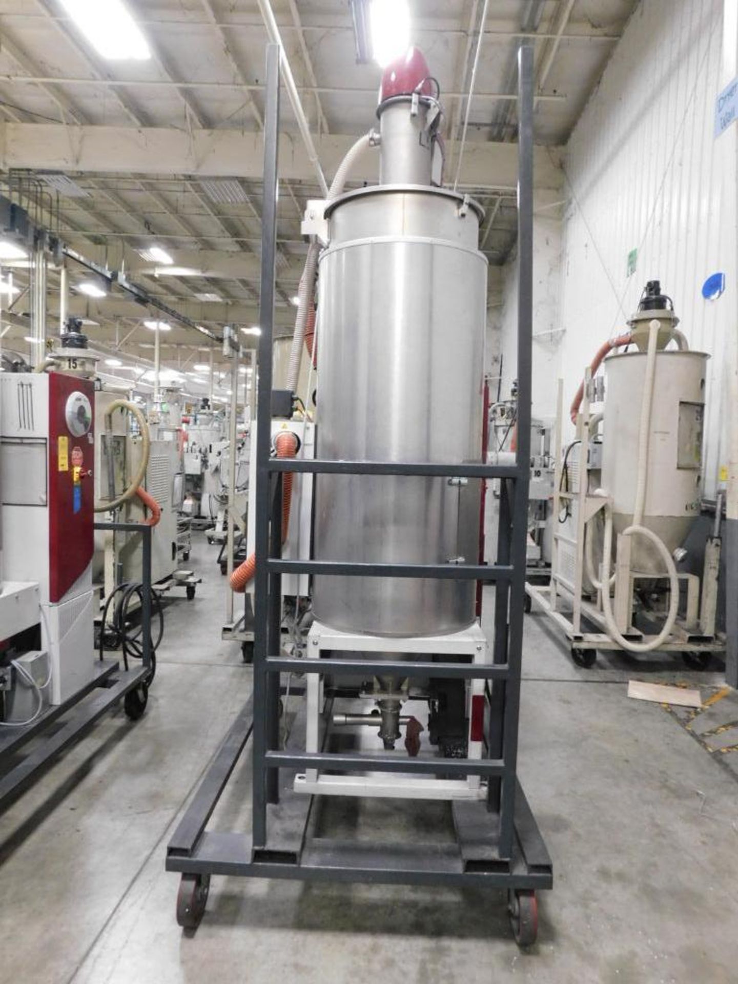 Wittmann Desiccant Material Dryer Unit, 565 Lb. Capacity Top Side Vacuum Loaded Gravity Bottom Disch - Image 7 of 10