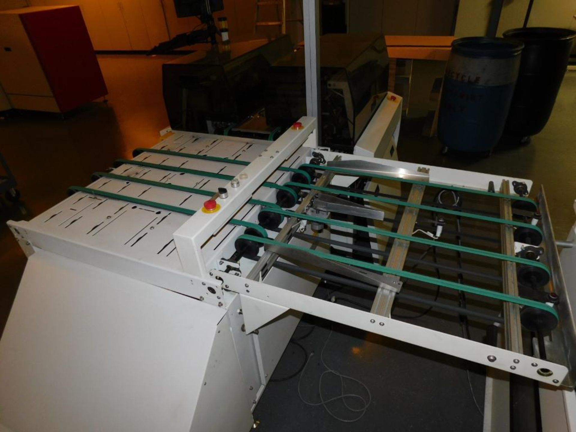 LOT: (1) K & F Model UTM GR-129 Conveyor Table, S/N 0514, (1) K & F 0066151 GR-001 2-POS Stacker, S/ - Image 3 of 6