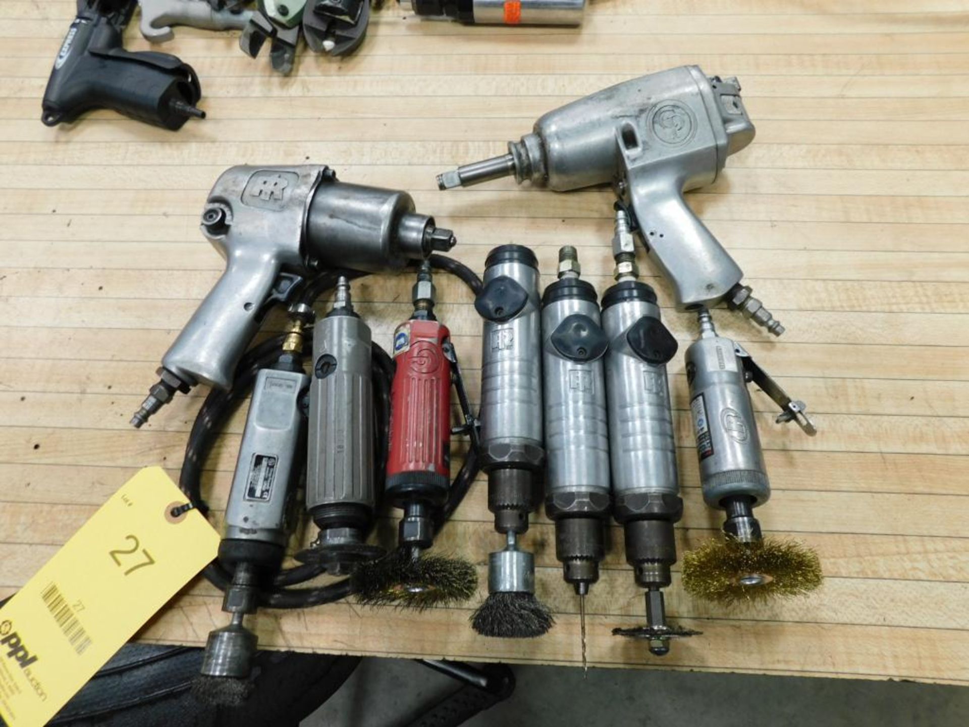 LOT: Assorted Ingersoll Rand & Central Pnuematic Air Tools