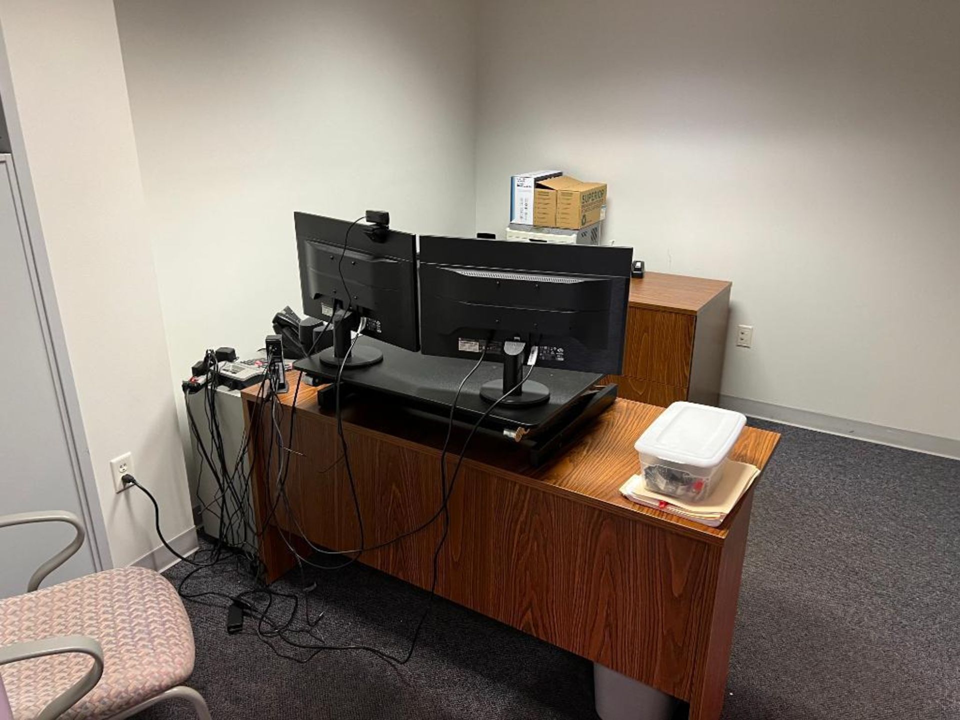 LOT: Contents of (5) Offices: Assorted Desks, Chairs, Cabinets, etc. - Image 2 of 6