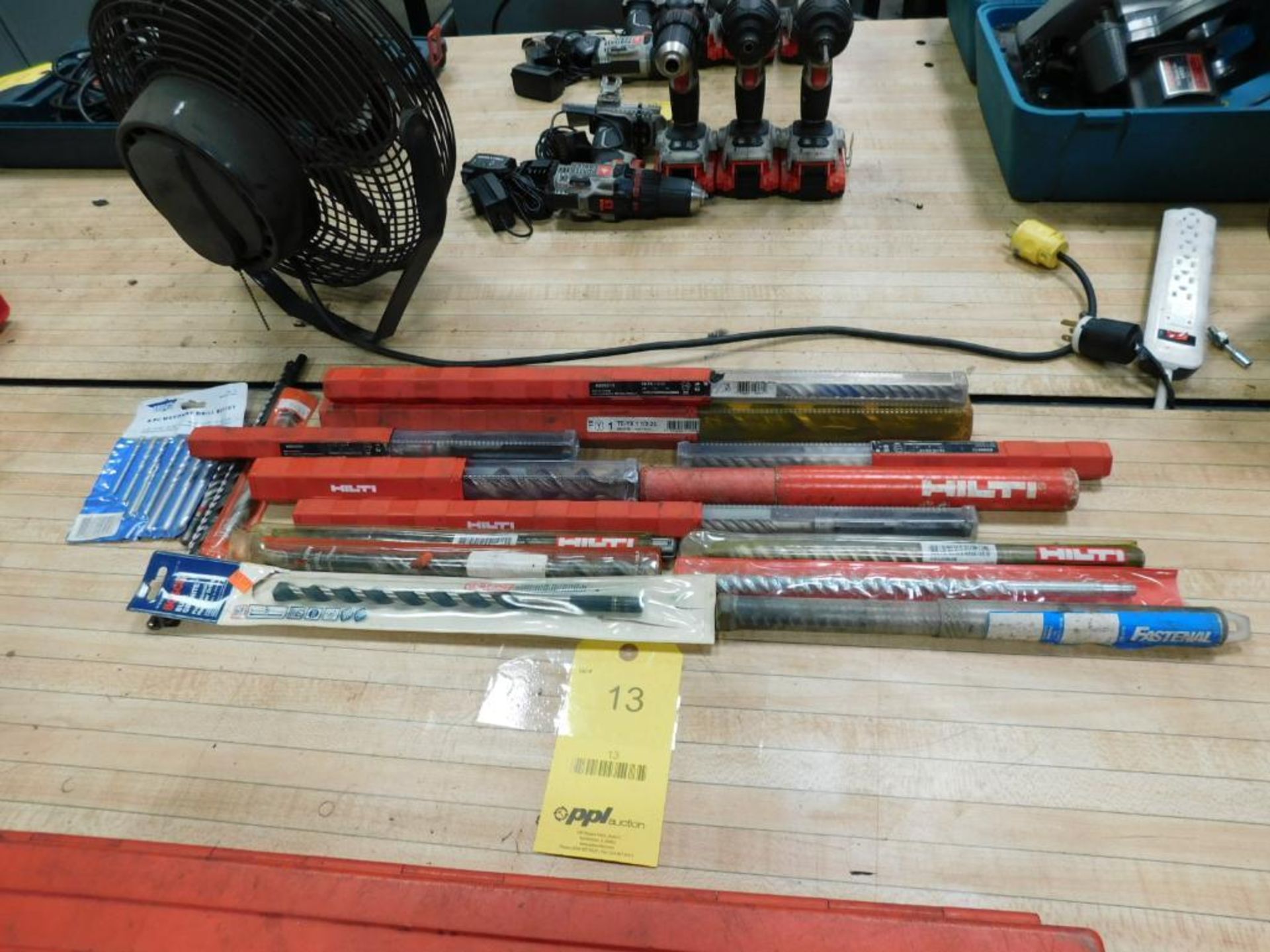 LOT: Assorted Rotary Hammer Drill Bits