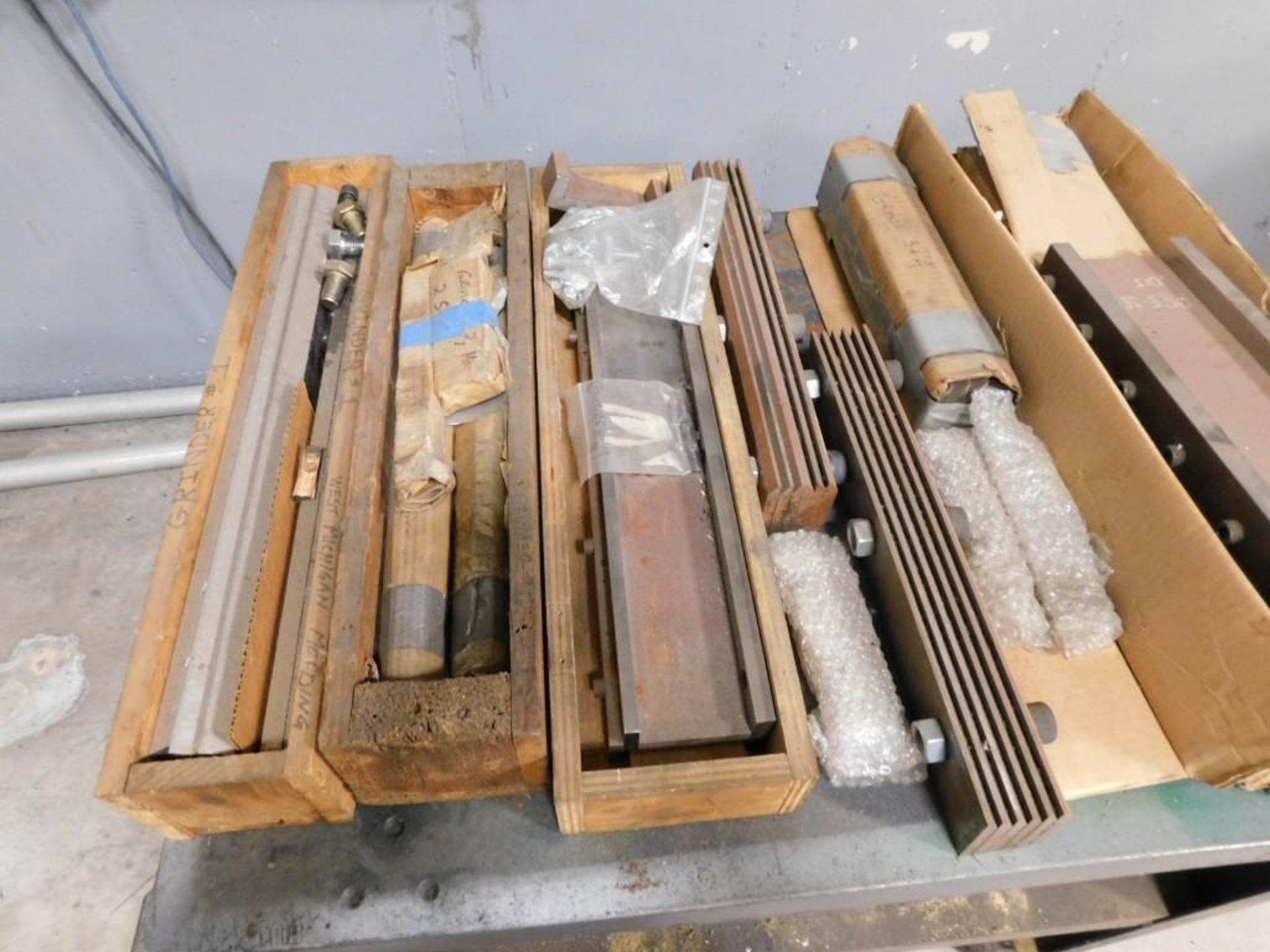 LOT: Assorted Granulator Blades on Rolling Table - Image 3 of 3