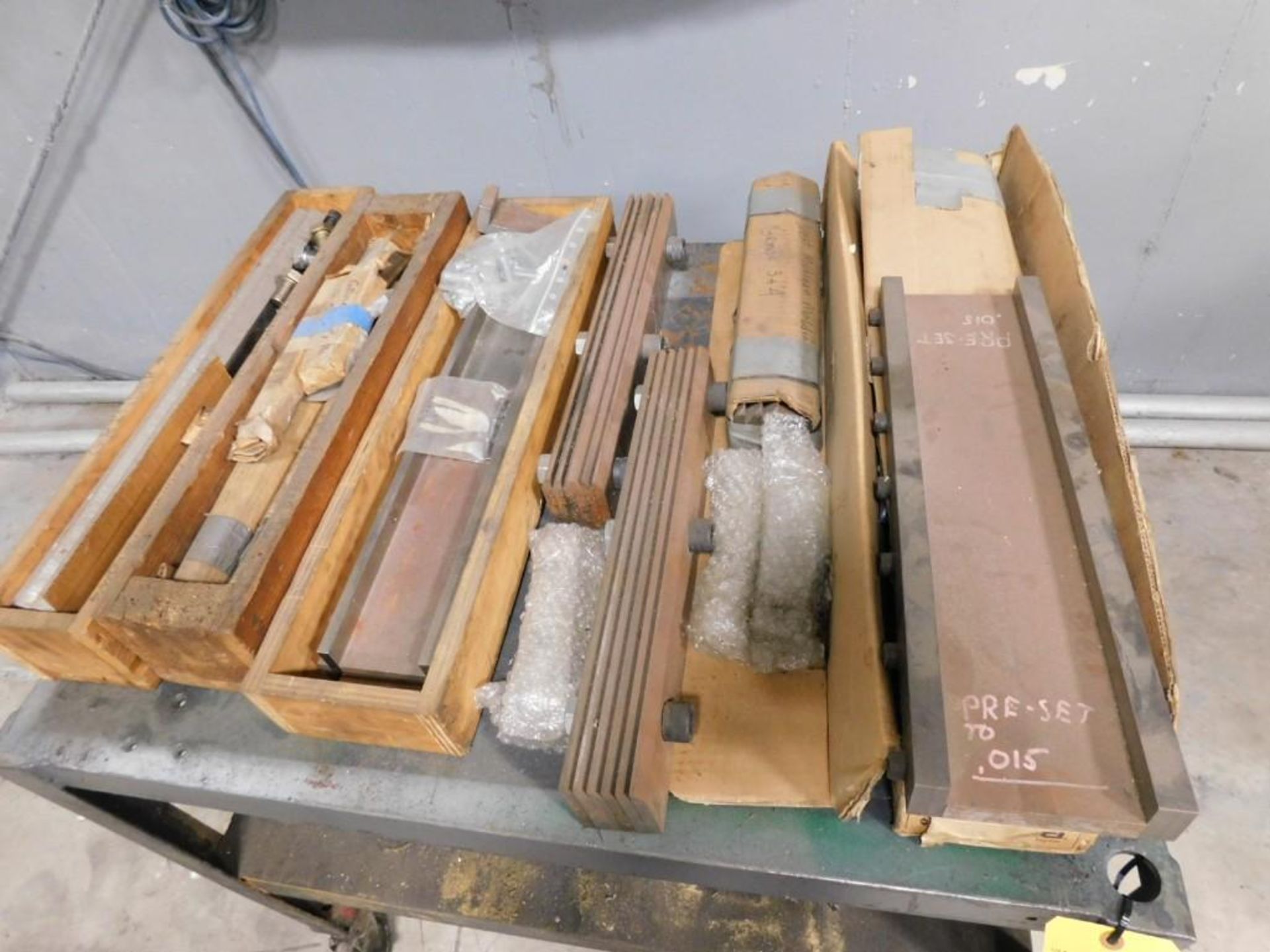 LOT: Assorted Granulator Blades on Rolling Table - Image 2 of 3