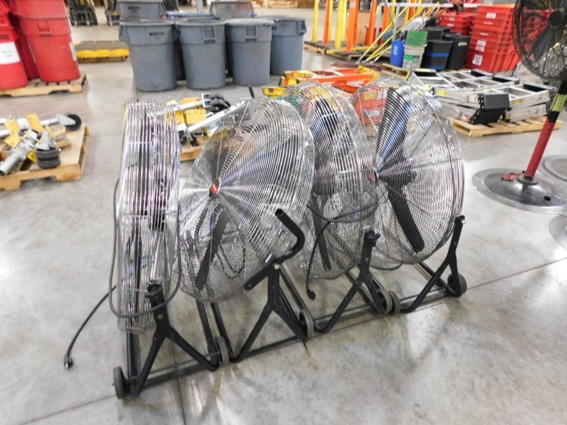 LOT: (4) Dayton 32" Shop Fans - Image 2 of 2