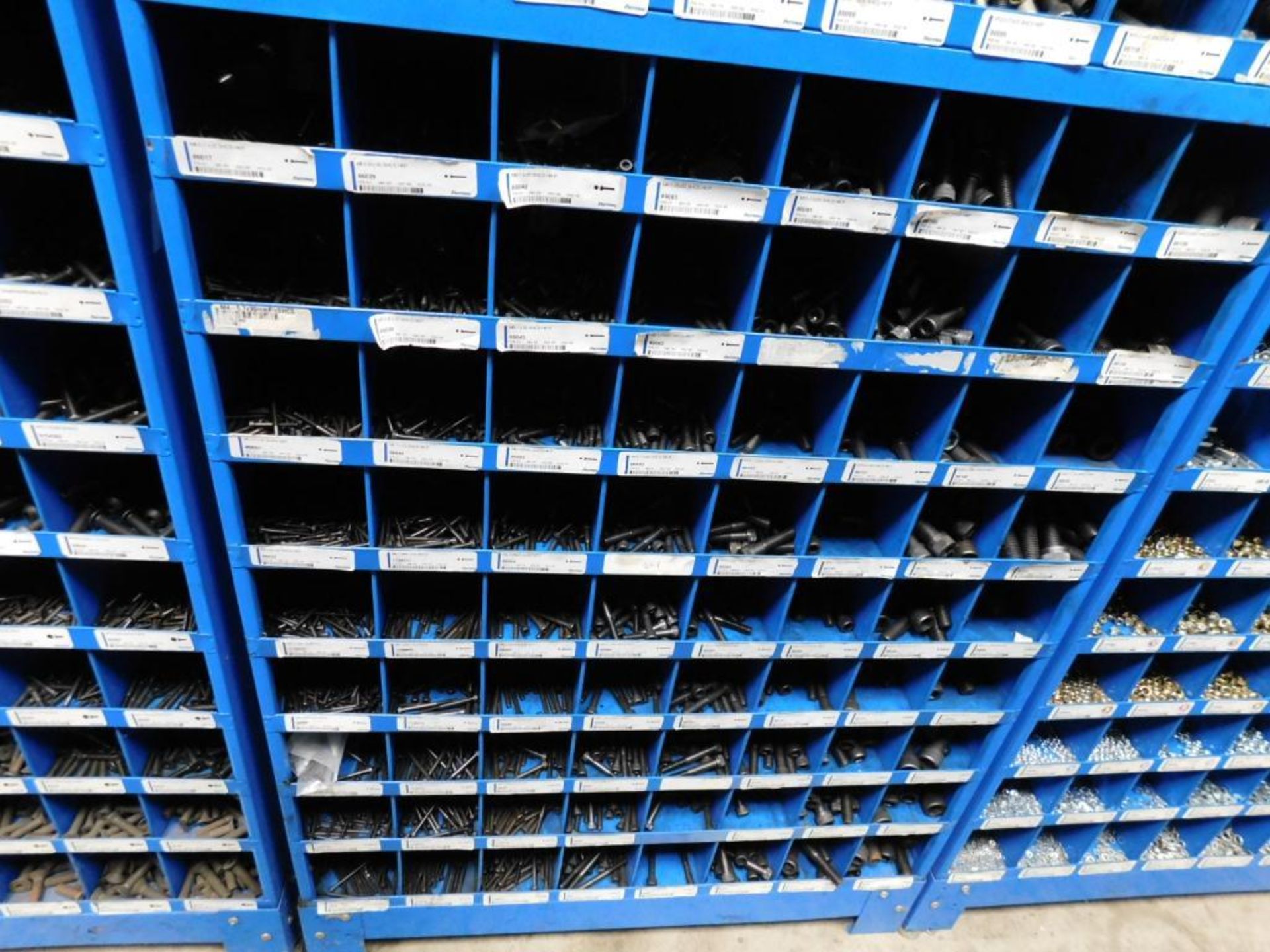 LOT: (5) Sections Fastenal Compartment Organizers w/Contents of Assorted Hardware, Bolts, Nuts, Wash - Image 5 of 11