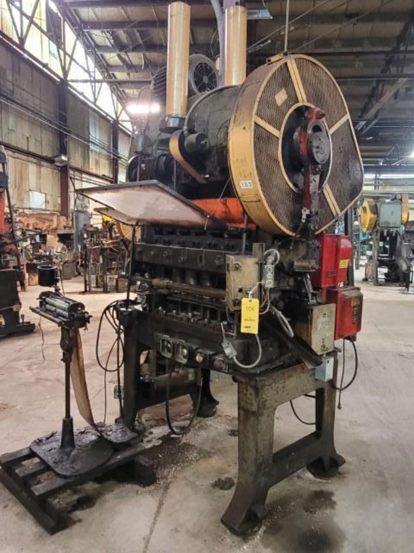 Bliss Transfer Press, Approx Machine Size: 47" x 69" x 119", S/N 11399-183166