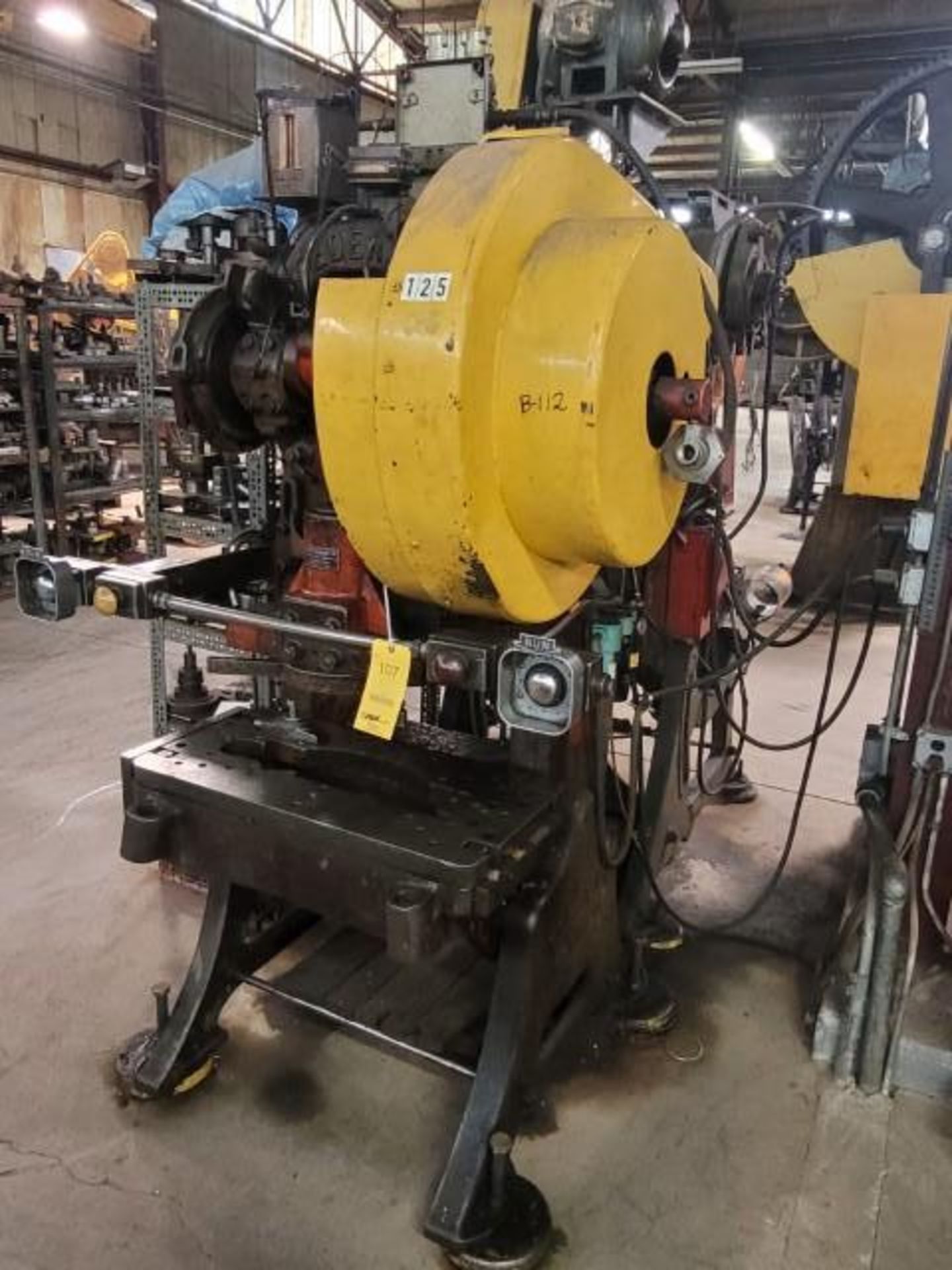 Federal 26 Ton OBI Flywheel Press, Bed Size: 26" x 16", Stroke: 3, Approx Machine Size: 36" x 43" x - Image 2 of 4