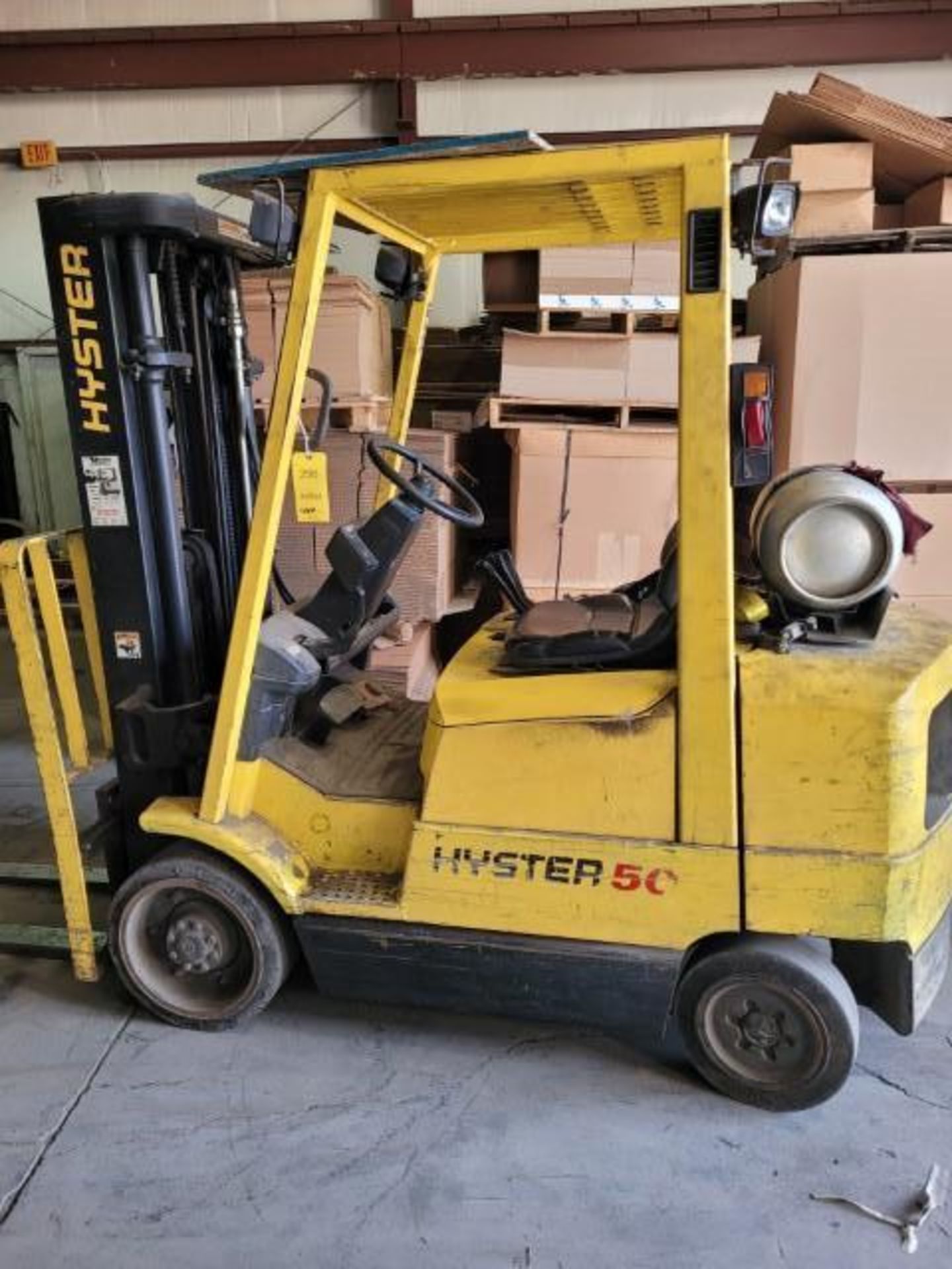 Hyster Model 50 5000 lb Capacity Forklift, 8214 Hours Indicated (DELAYED REMOVAL, CONTACT SITE MANAG - Image 3 of 4