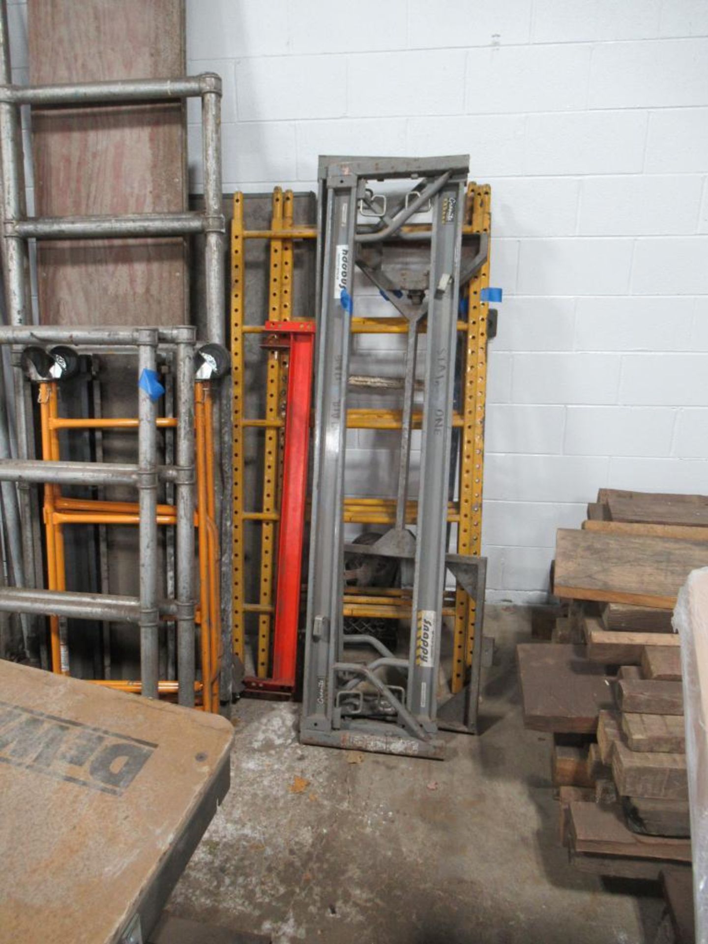 LOT: Large Quantity of Assorted Sizes Scaffolding - Image 4 of 4