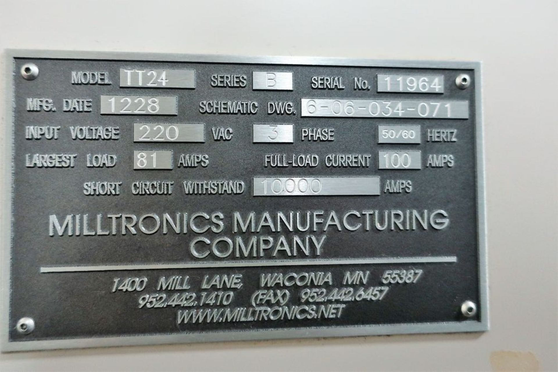 MILLTRONICS TT24 3-AXIS CNC VERTICAL MACHINING CENTER W/PALLET CHANGER, S/N 11964, NEW 2012 - Image 9 of 9