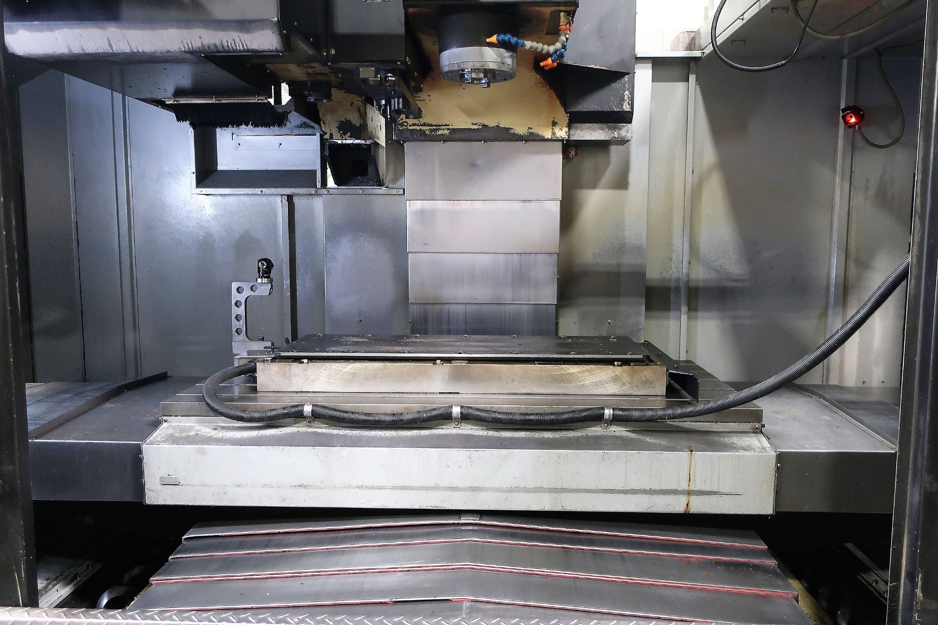 TOYODA FV1680 HEAVY DUTY 50-TAPER CNC VERTICAL MACHINING CENTER W/PALLET CHANGER, S/N 12039 - Image 3 of 12