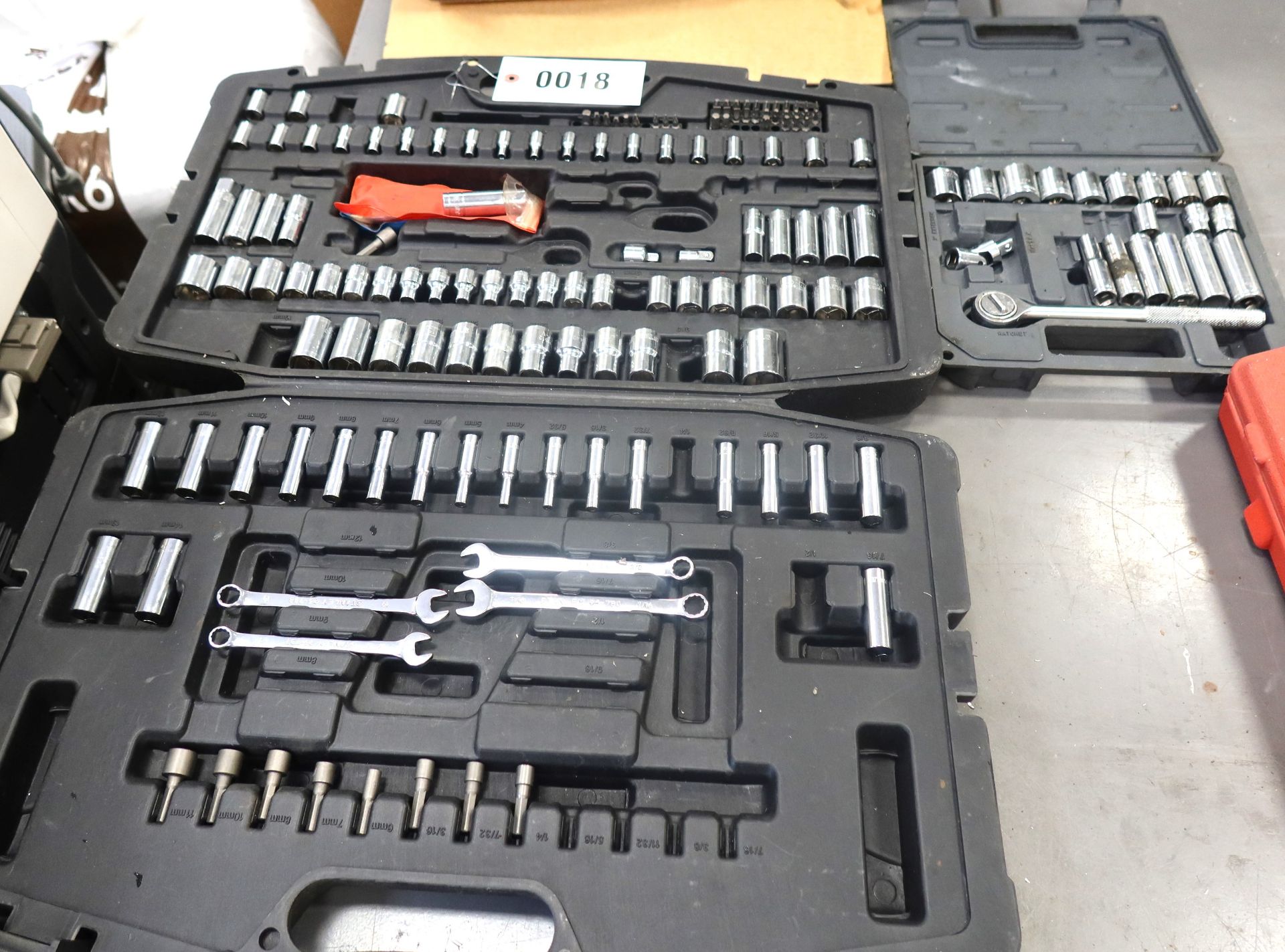 Mechanics Tool Set and Socket Wrench Set