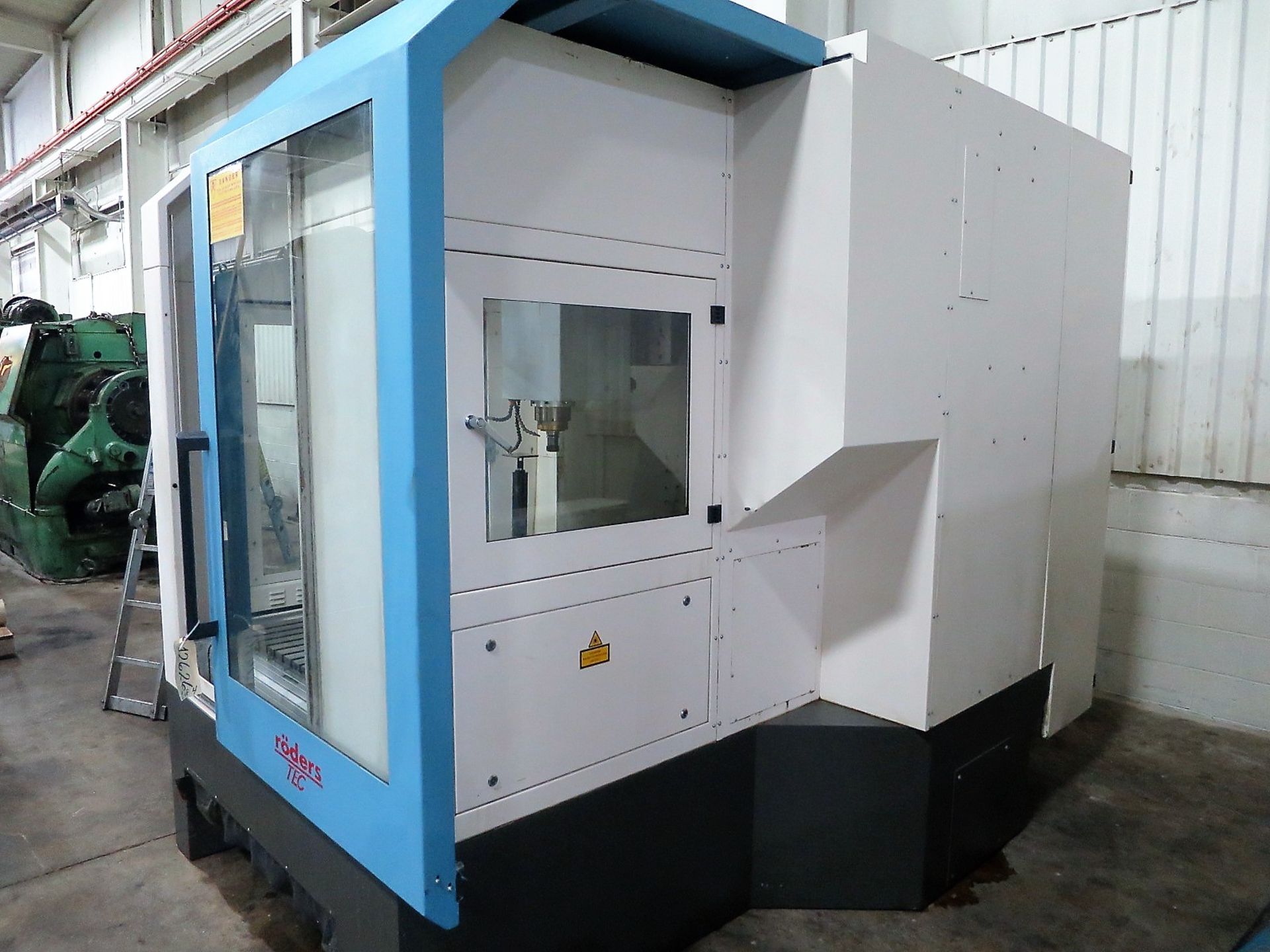 RODERS RFM 1000 HIGH SPEED CNC 3-AXIS VERTICAL MACHINING CENTER, NEW 2004 - Image 7 of 17