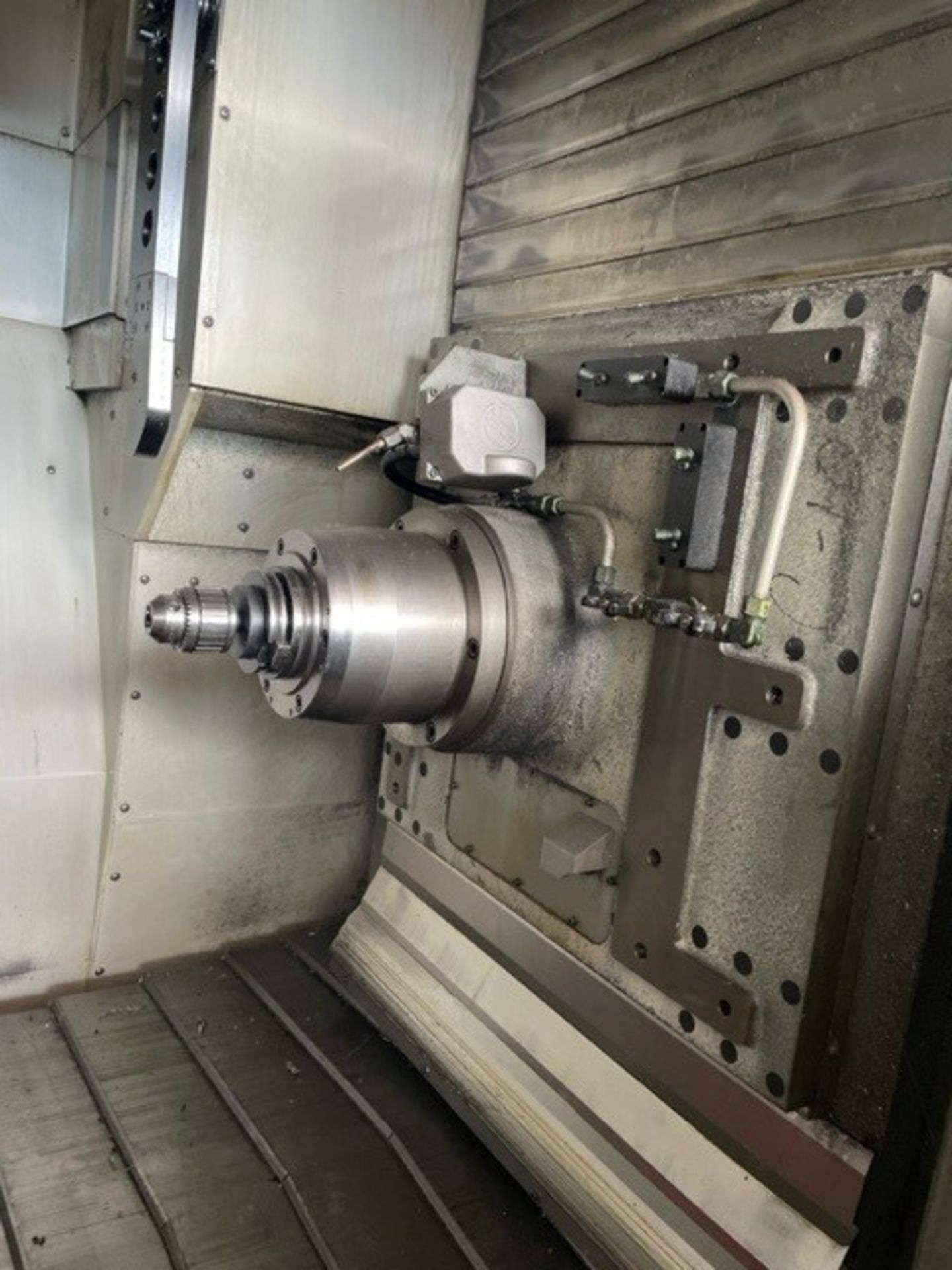 HAAS EC-1600 CNC 4-AXIS HORIZONTAL MACHINING CETER W/4TH AXIS ROTARY TABLE - Image 5 of 19