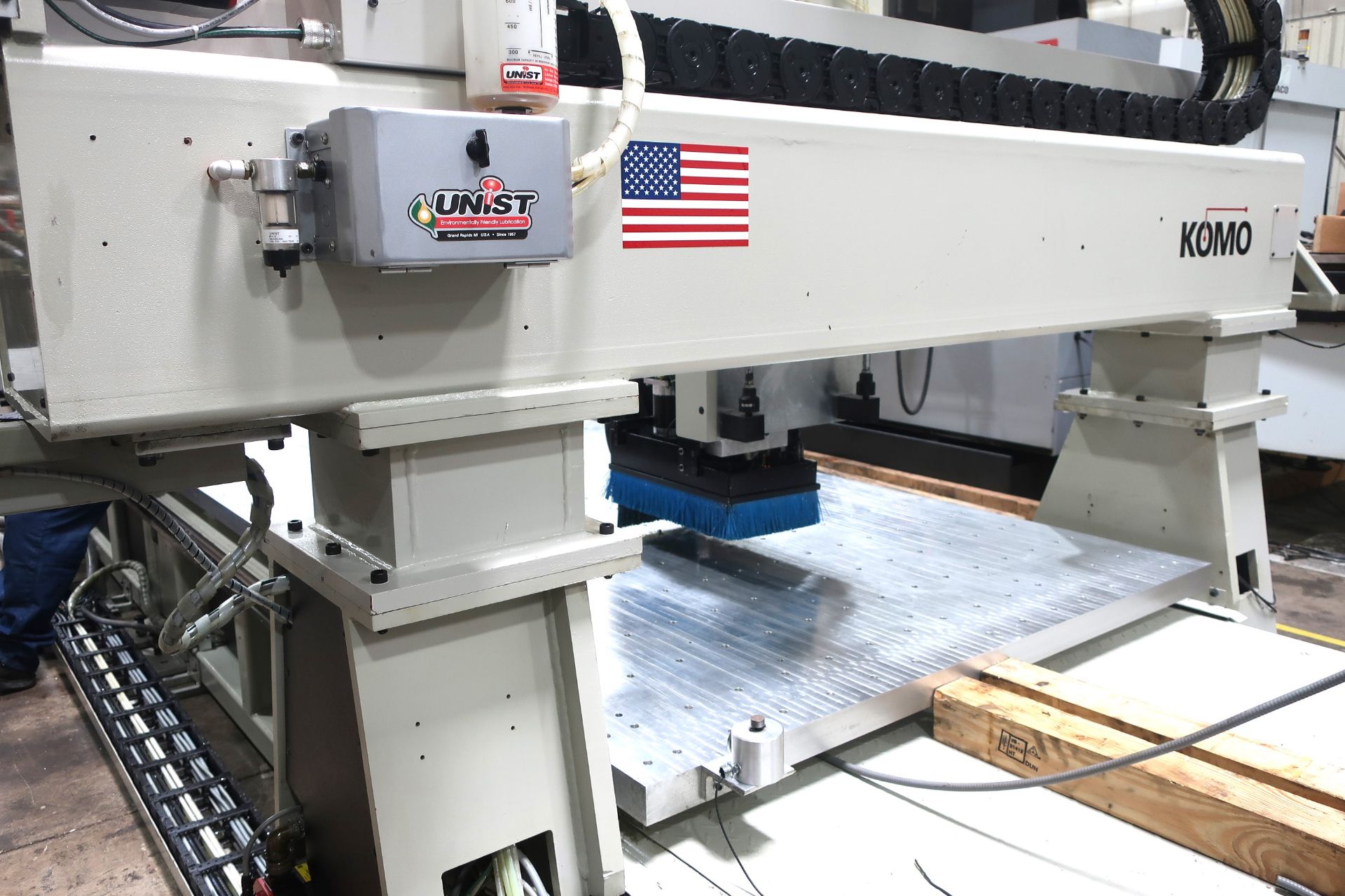 5'X24' KOMO XL-524 4-AXIS CNC ROUTER, S/N 01202-14, NEW 2015 - Image 8 of 16