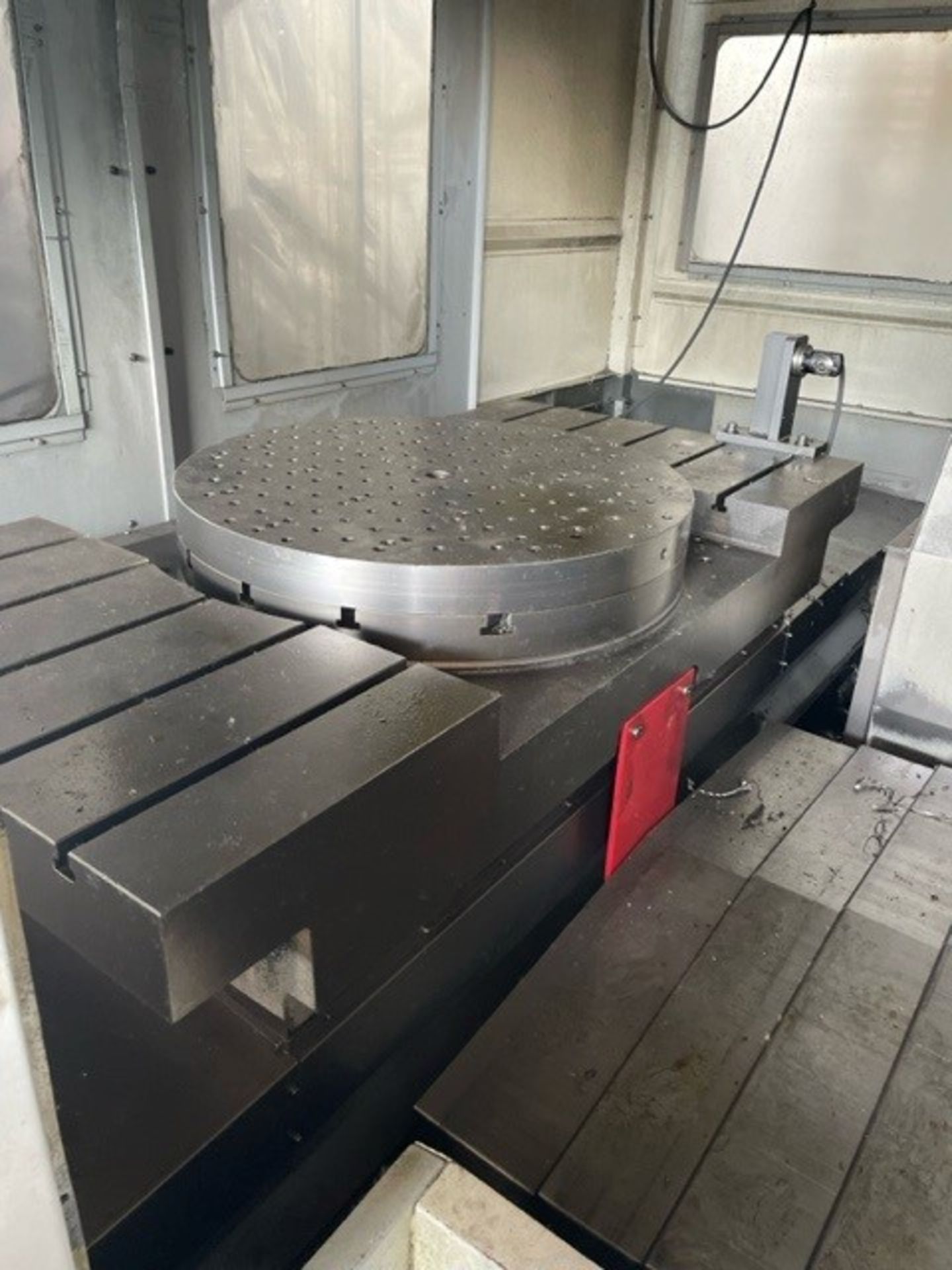 HAAS EC-1600 CNC 4-AXIS HORIZONTAL MACHINING CETER W/4TH AXIS ROTARY TABLE - Image 4 of 19