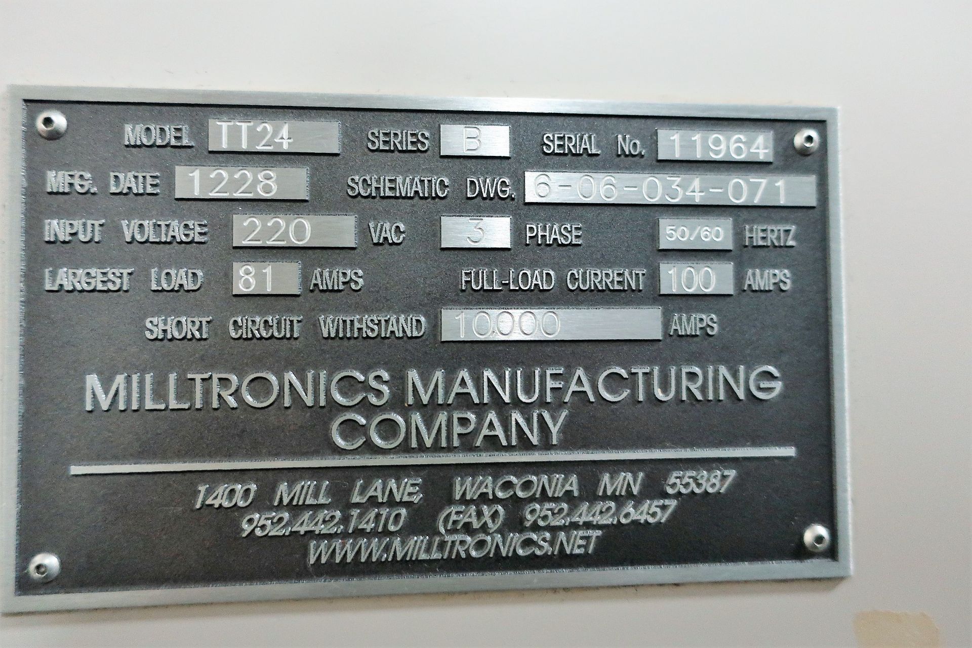 MILLTRONICS TT24 3-AXIS CNC VERTICAL MACHINING CENTER, S/N 11964, NEW 2012 - Image 9 of 10