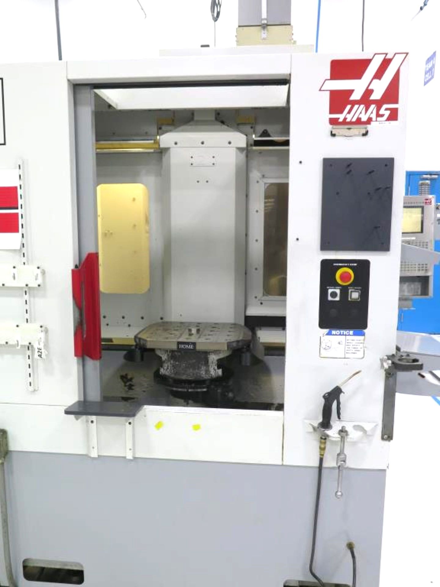 HAAS EC-400 4-AXIS PRECISION HORIZONTAL MACHINING CENTER W/16" PALLETS - Image 5 of 14
