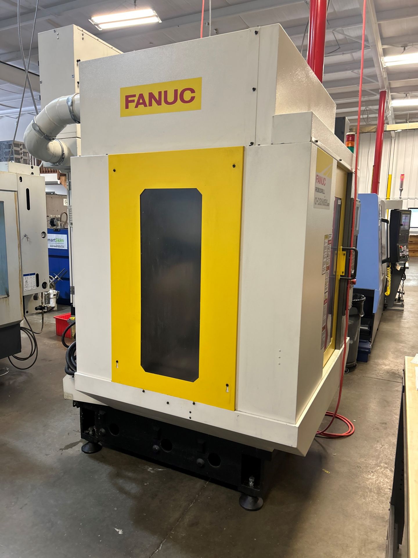 2018 Fanuc Robodrill Model Alpha D21MiB5 ADV 5-Axis Ready Drill and Tap Center - Image 4 of 8
