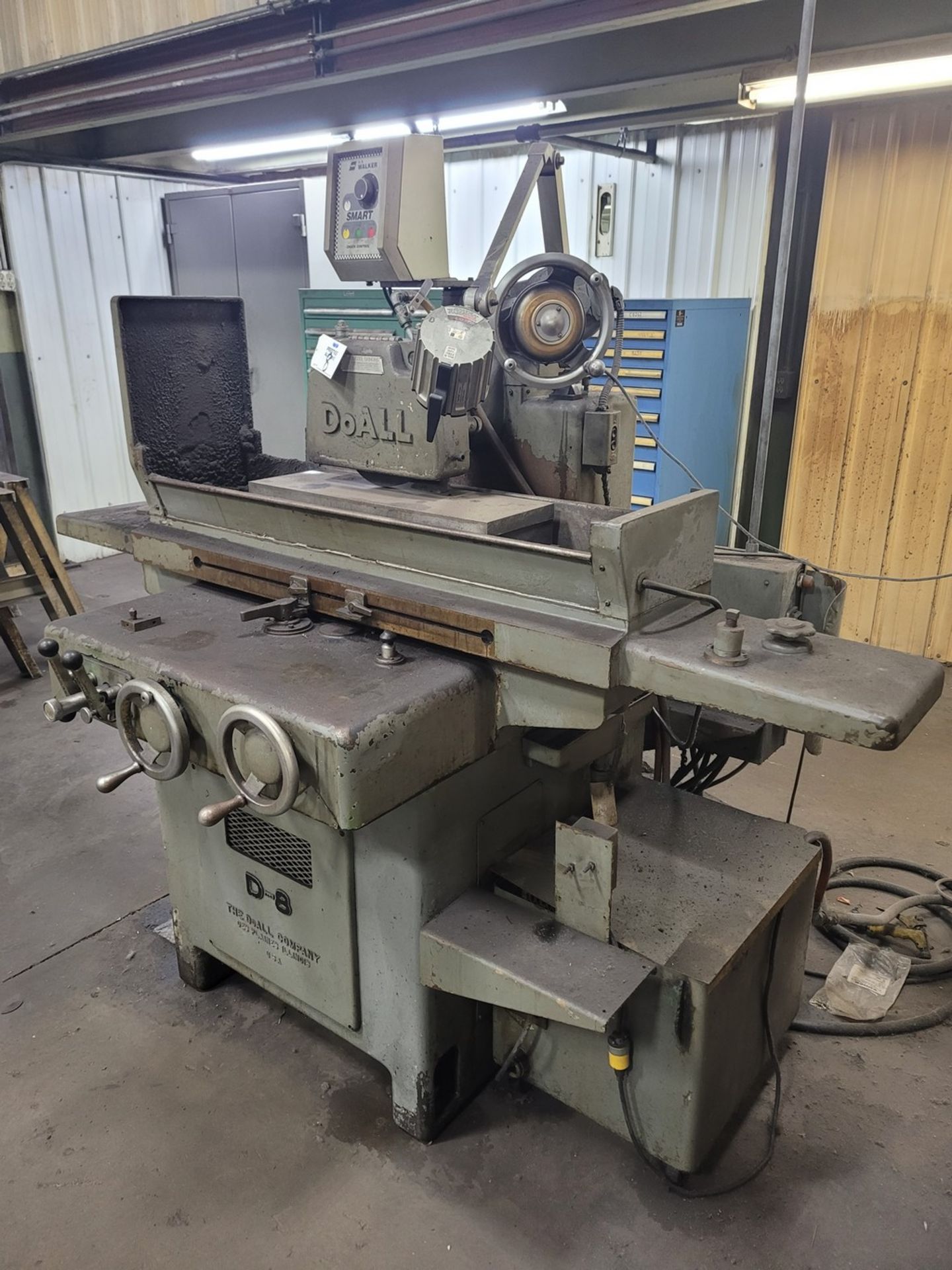 DoAll D-8 Horizontal Surface Grinder - Image 2 of 3