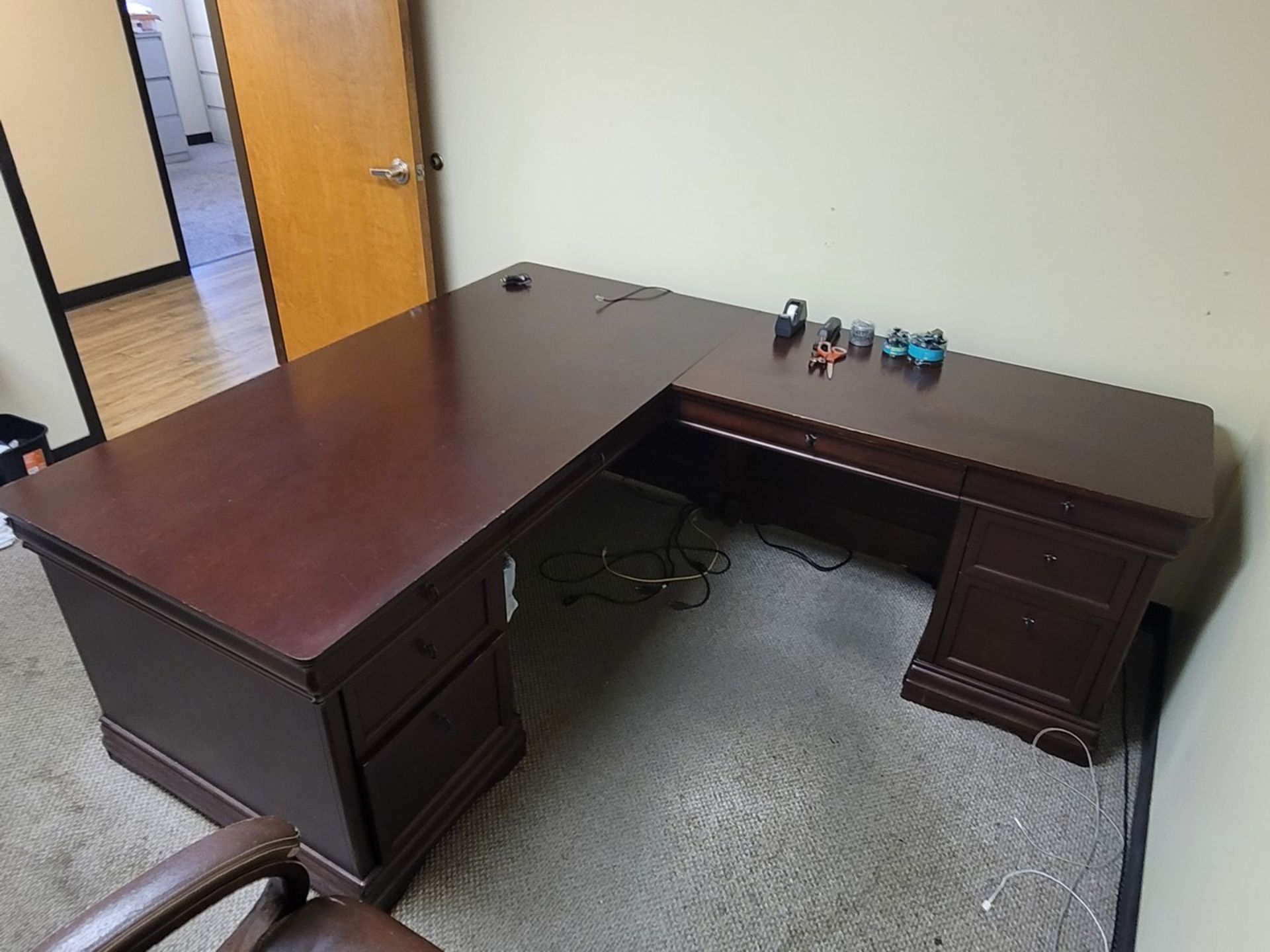 Office Furniture - Image 2 of 6